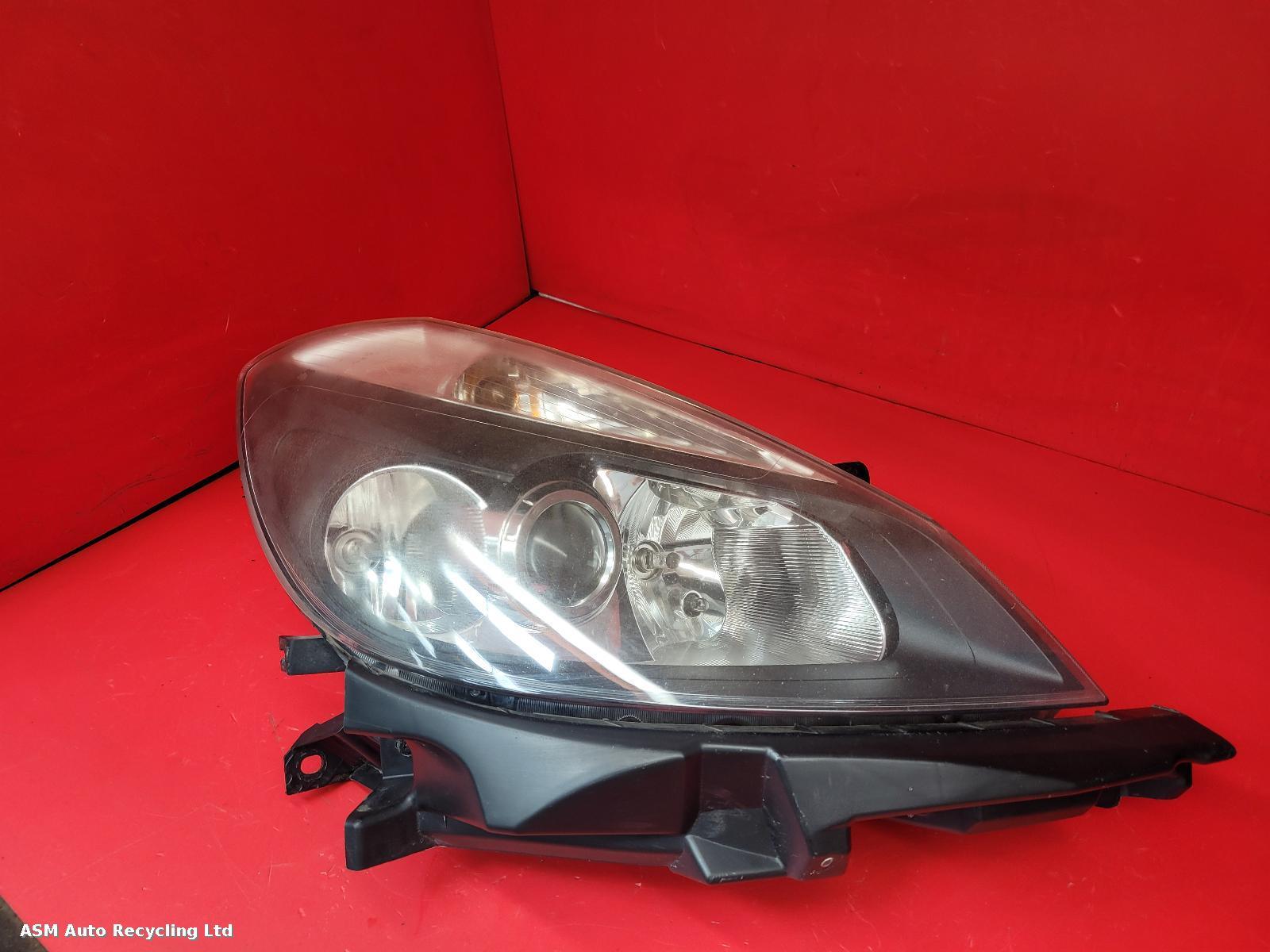View Auto part R Headlamp Renault Clio 2007