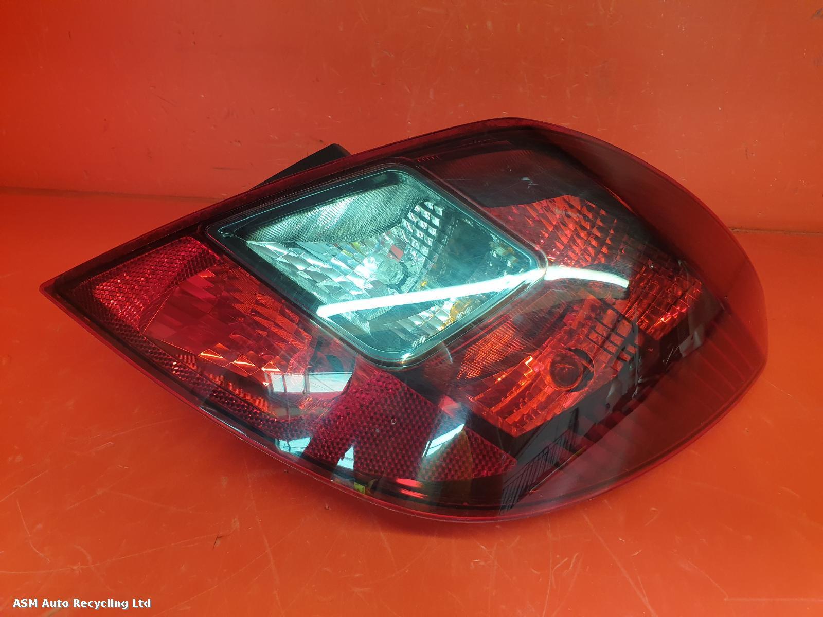 View Auto part R Taillight Vauxhall Corsa 2011