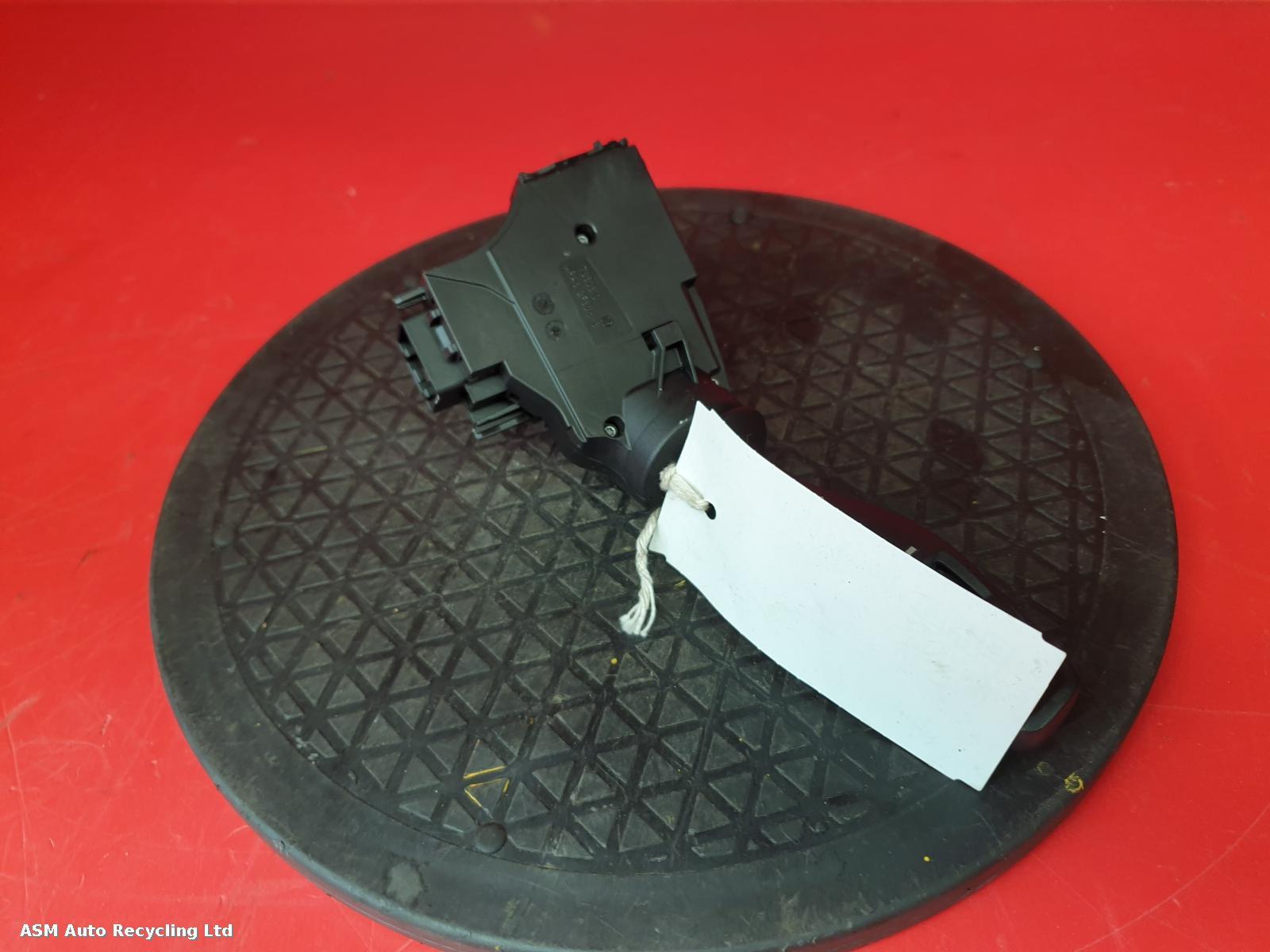 View Auto part Combination Switch Ford Fiesta 2009