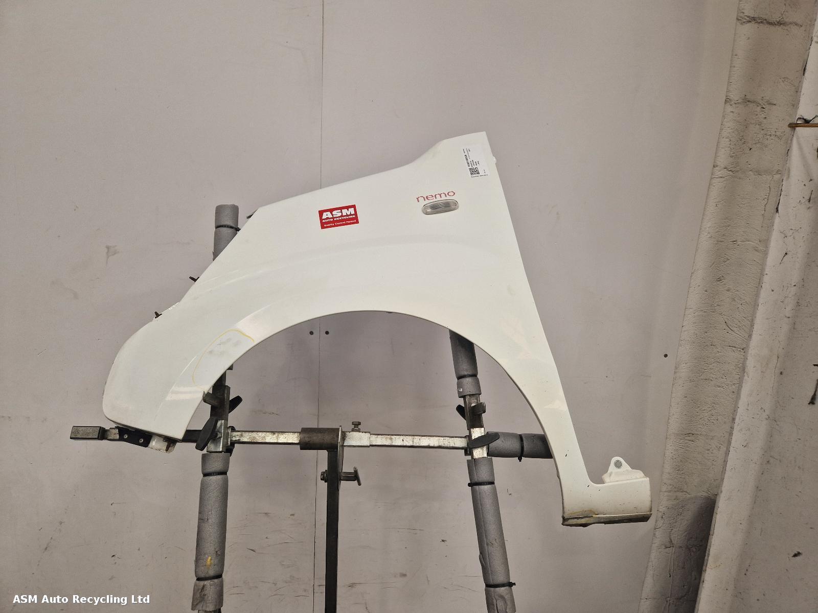 View Auto part L Wing Citroen Nemo 2012