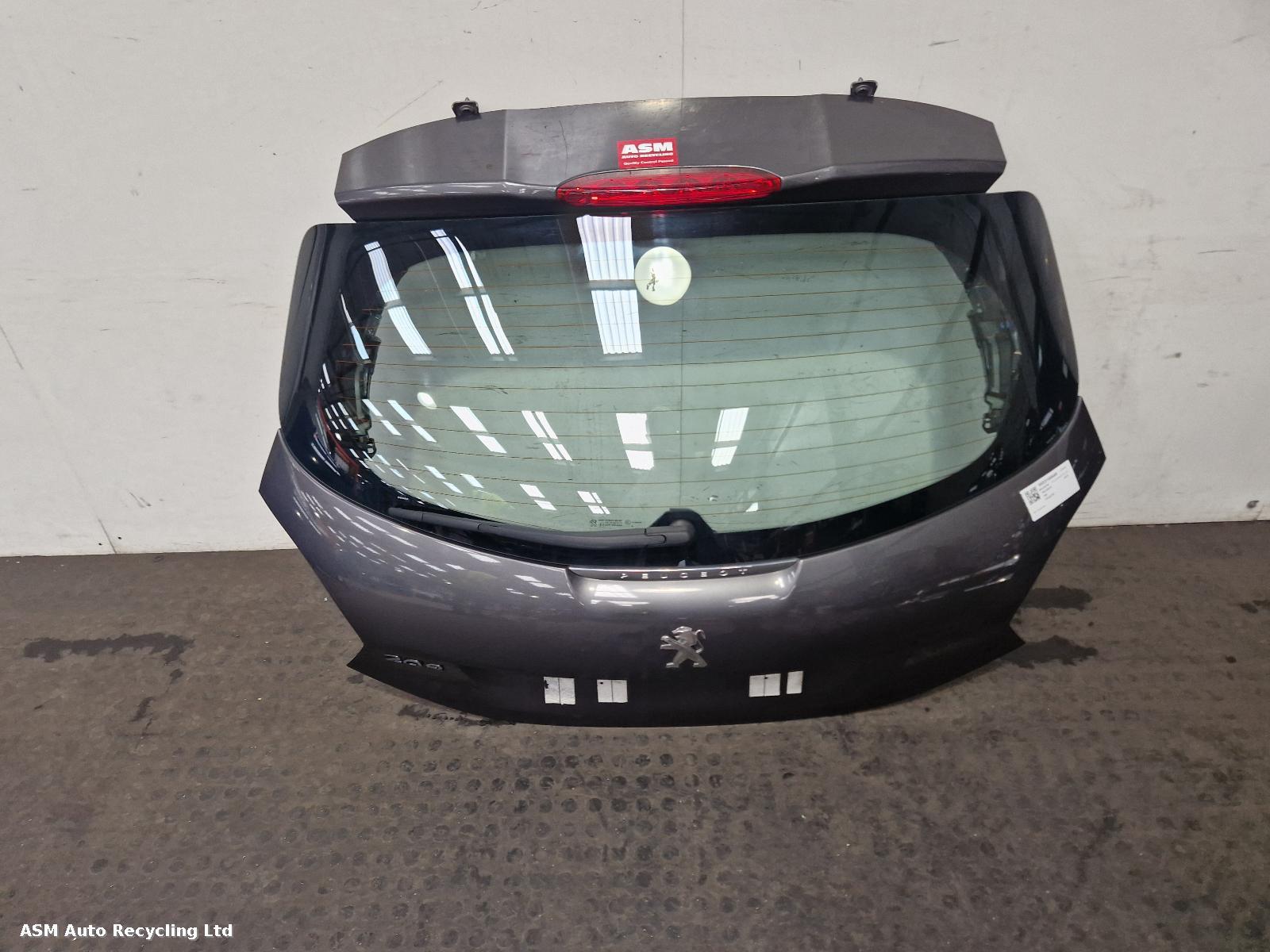 View Auto part Bootlid/Tailgate Peugeot 208 2019