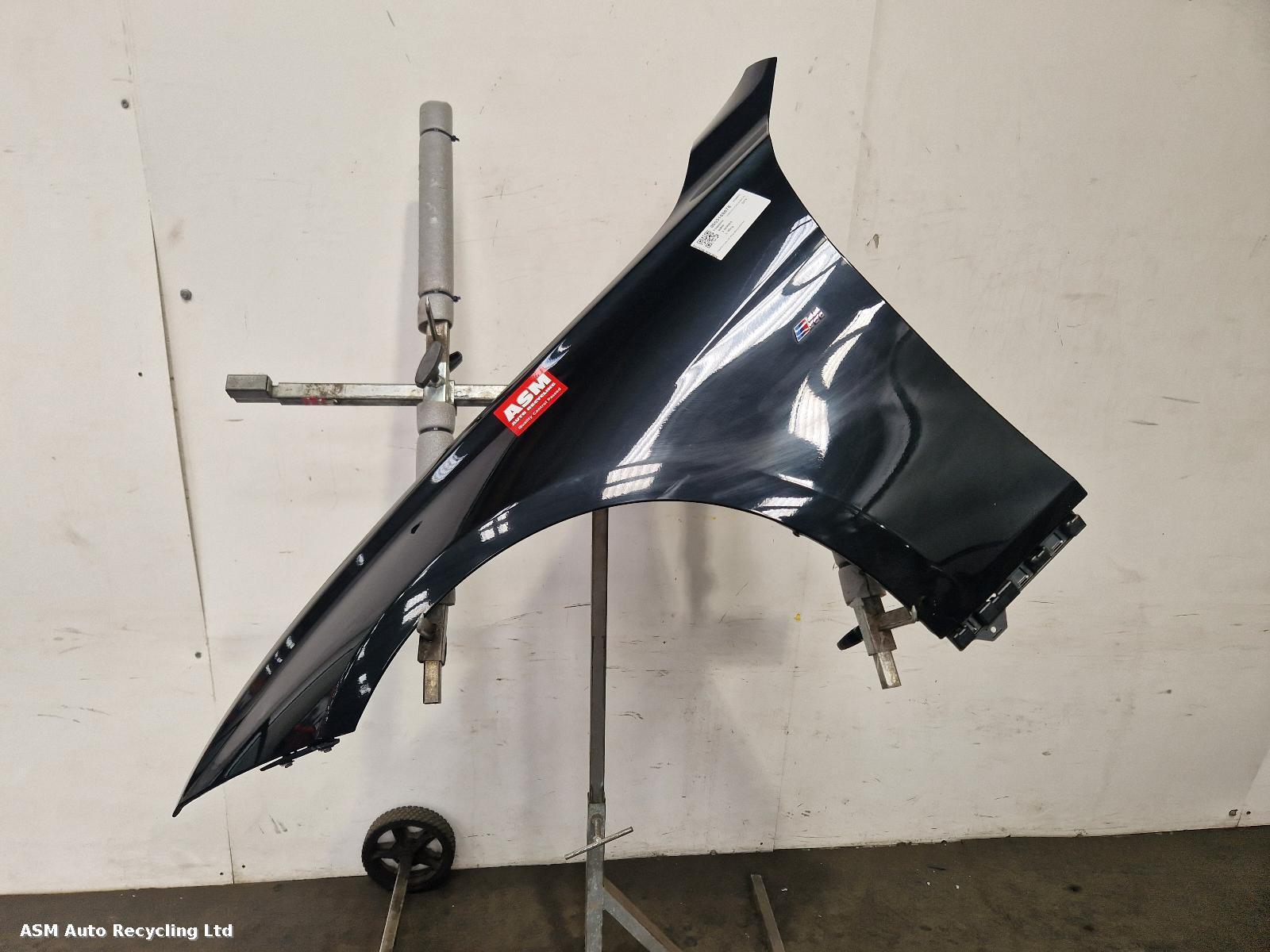 View Auto part L Wing Bmw 3 Series 2018