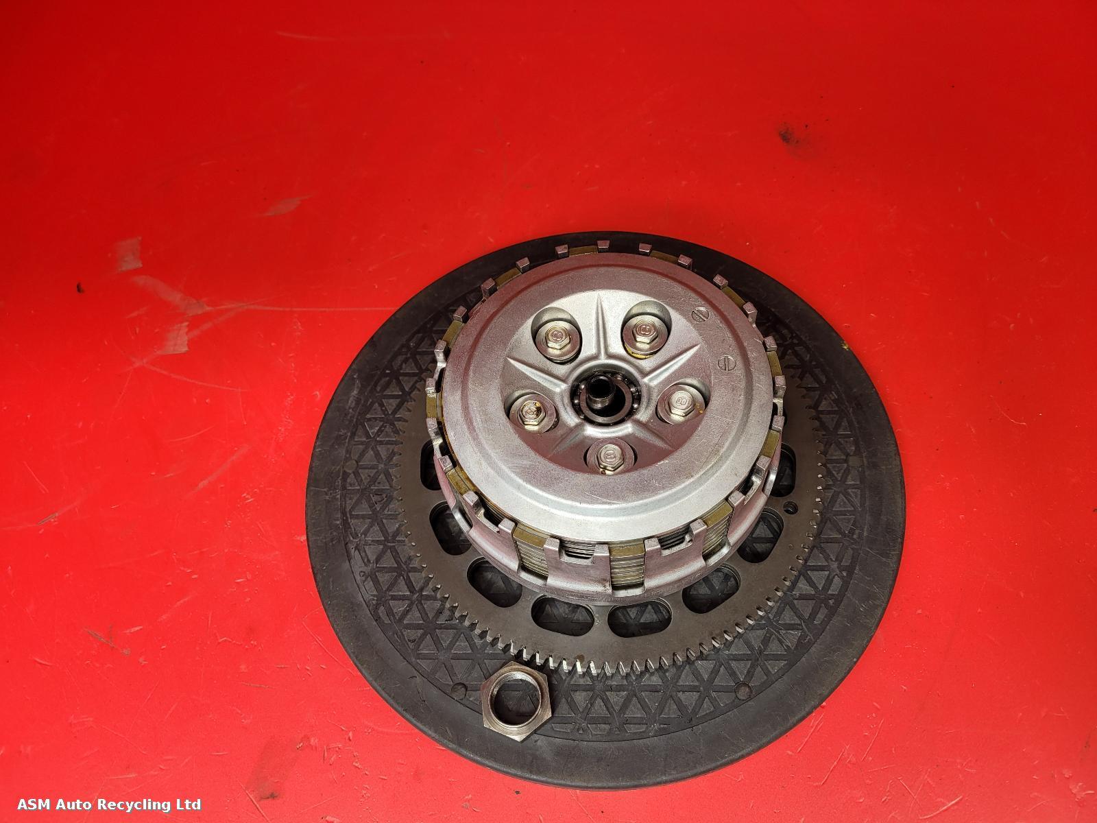 View Auto part Clutch Basket Triumph Speed Triple 1050 2011