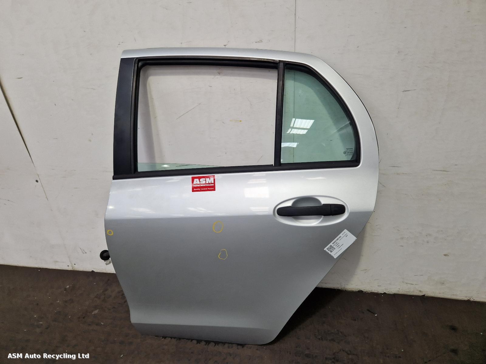 View Auto part L Rear Door Toyota Yaris 2007