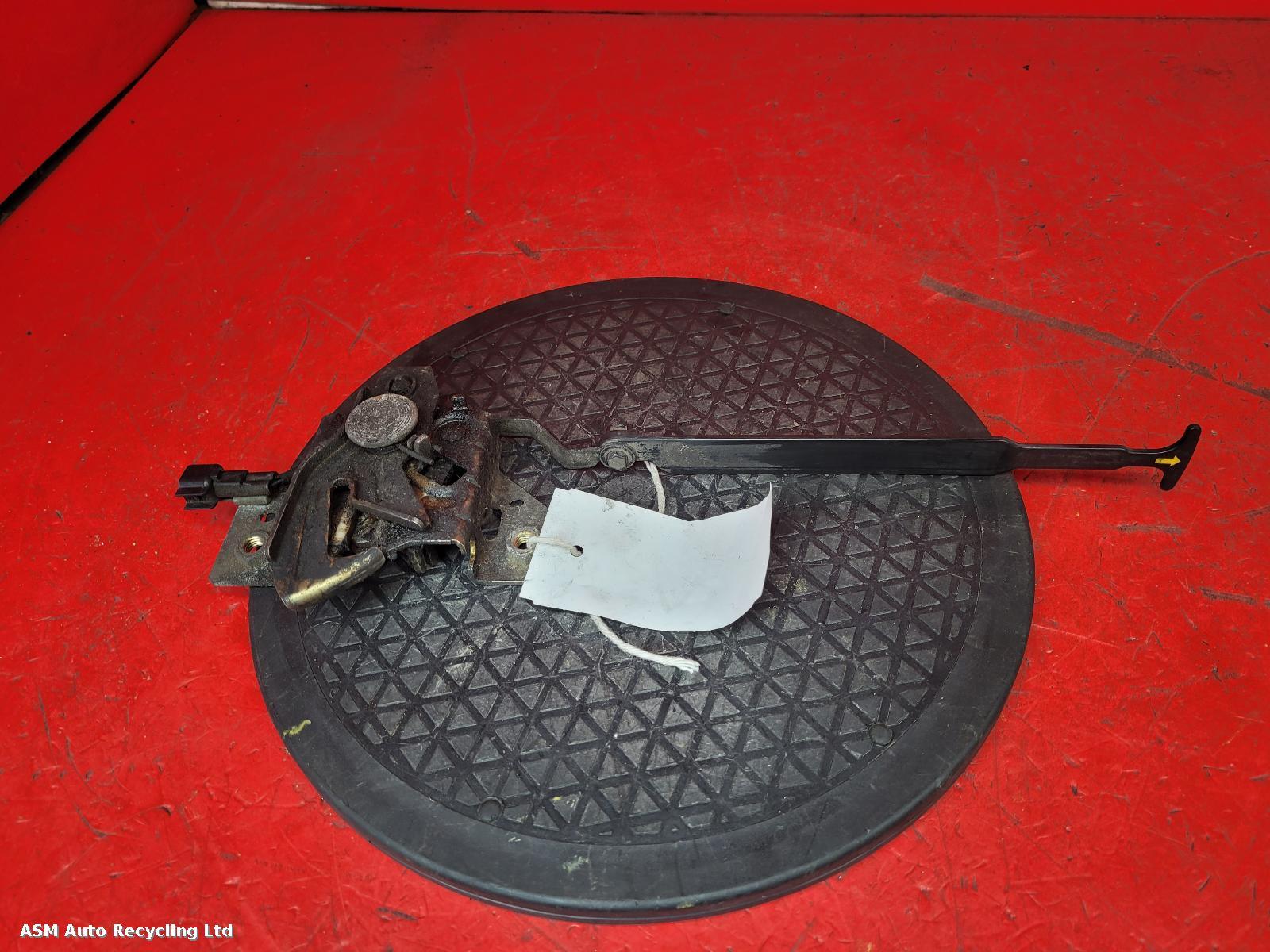 View Auto part Bonnet Latch Ford Fiesta 2002