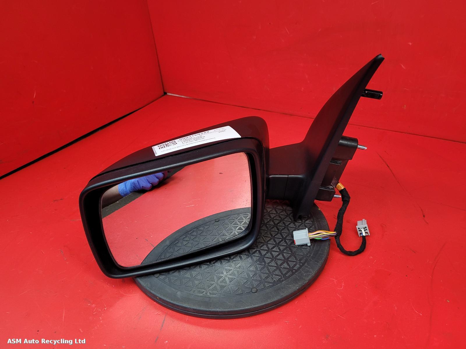 View Auto part L Door Mirror Land Rover Freelander 2008