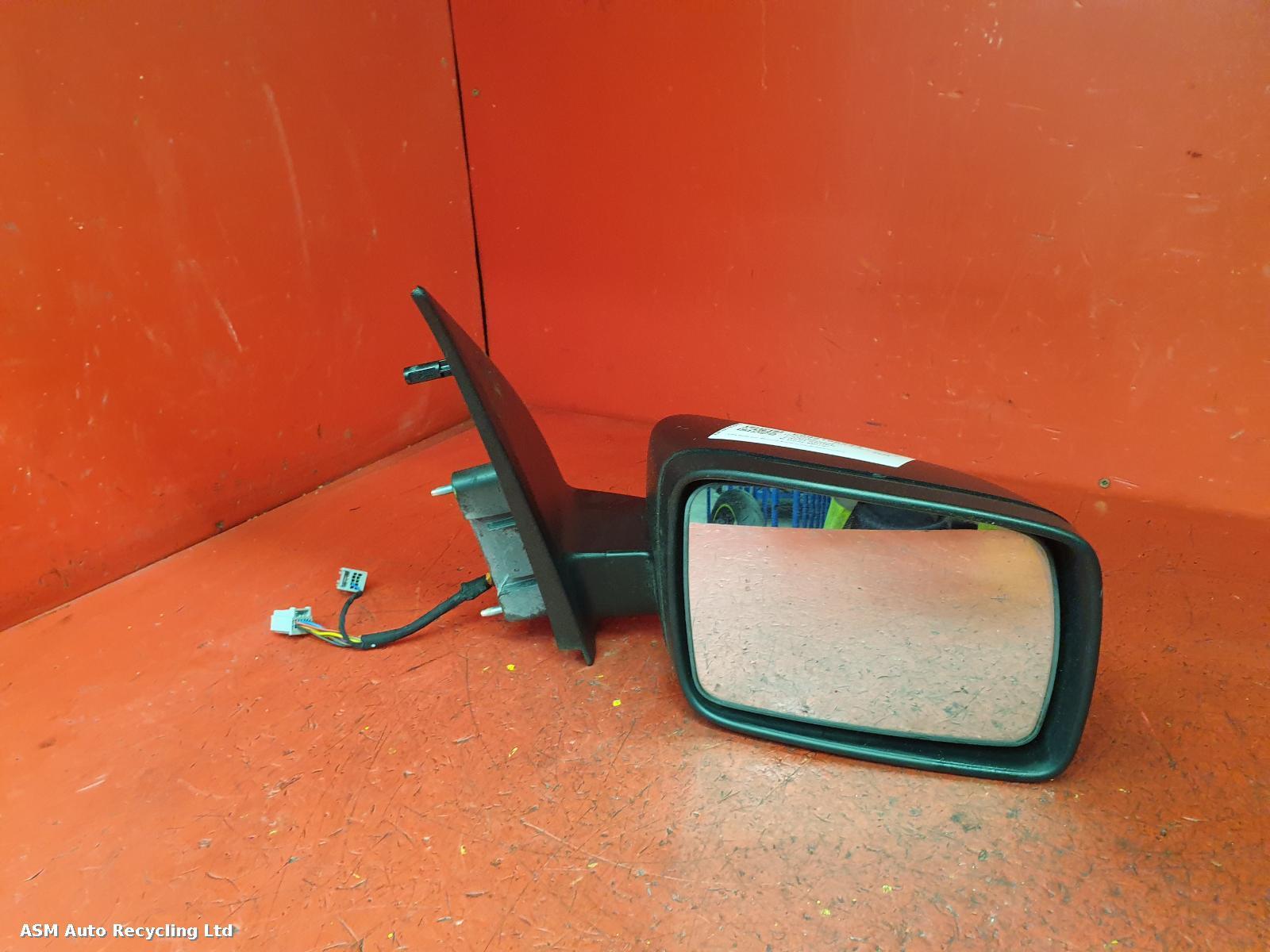 View Auto part R Door Mirror Land Rover Freelander 2008