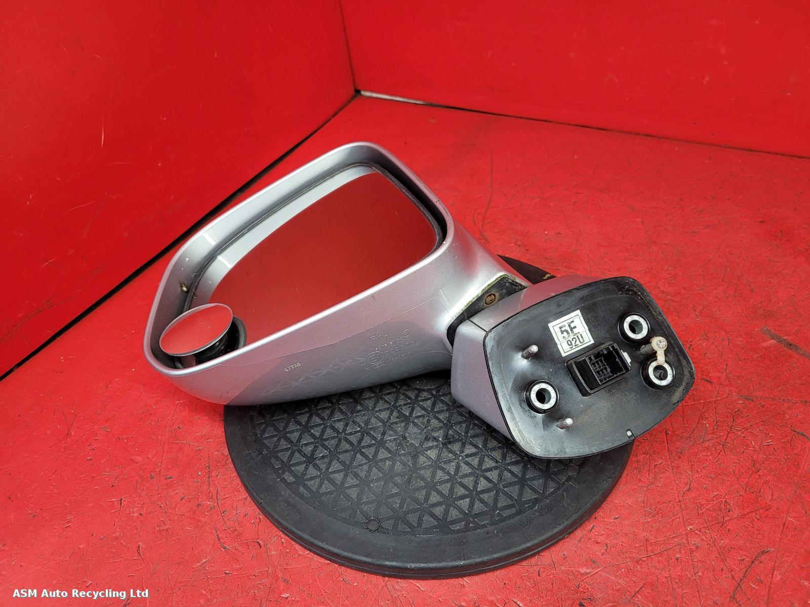 View Auto part L Door Mirror Vauxhall Antara 2008