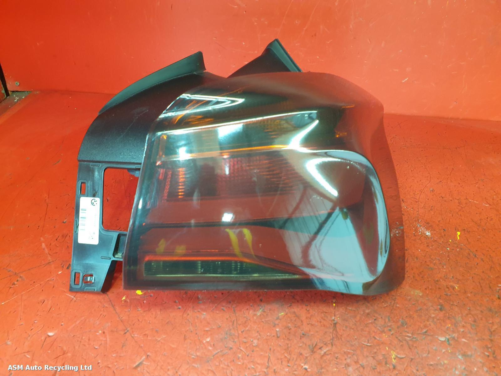 View Auto part R Taillight Bmw 1 Series 2019
