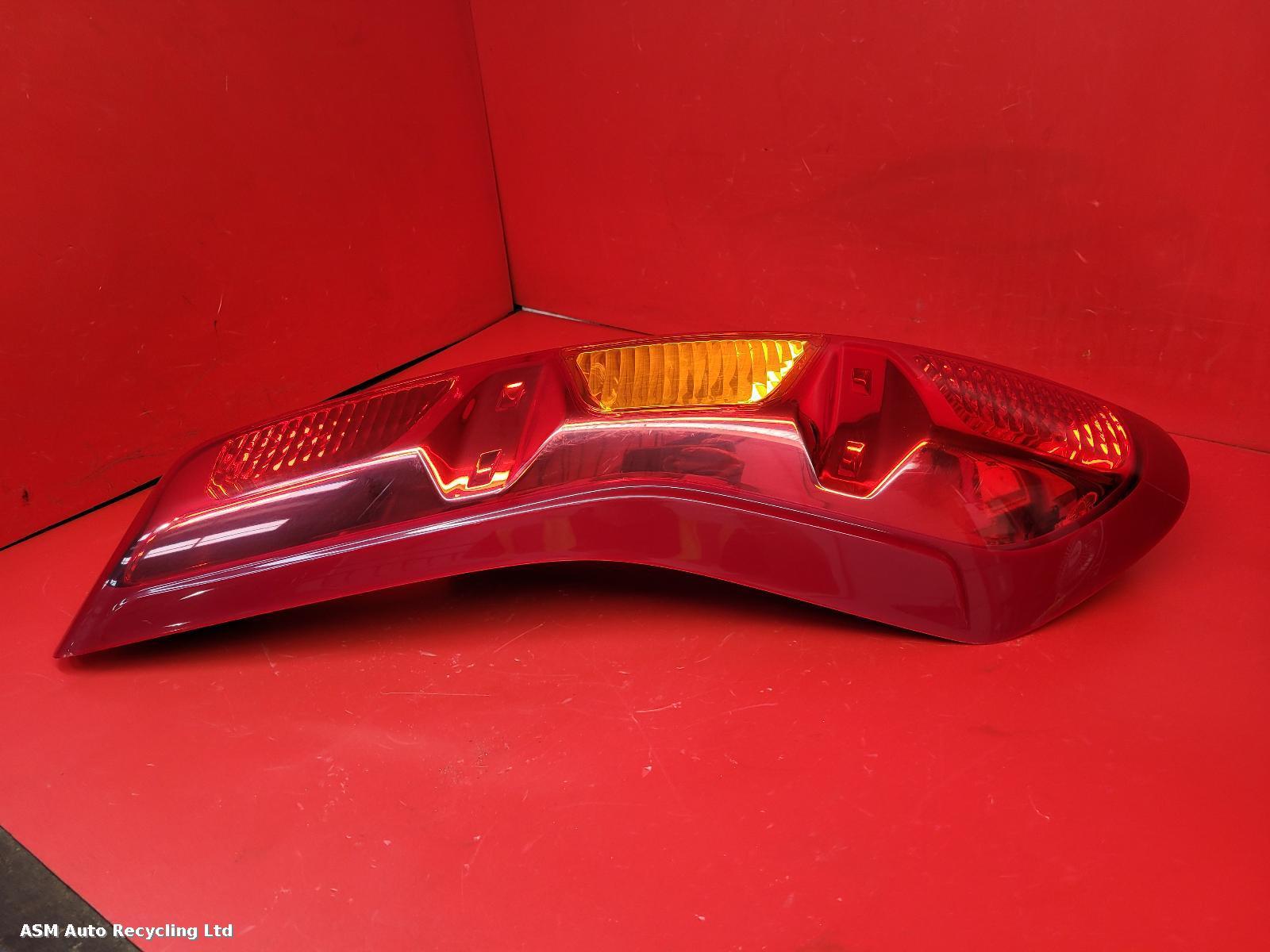View Auto part L Taillight Nissan X Trail 2010