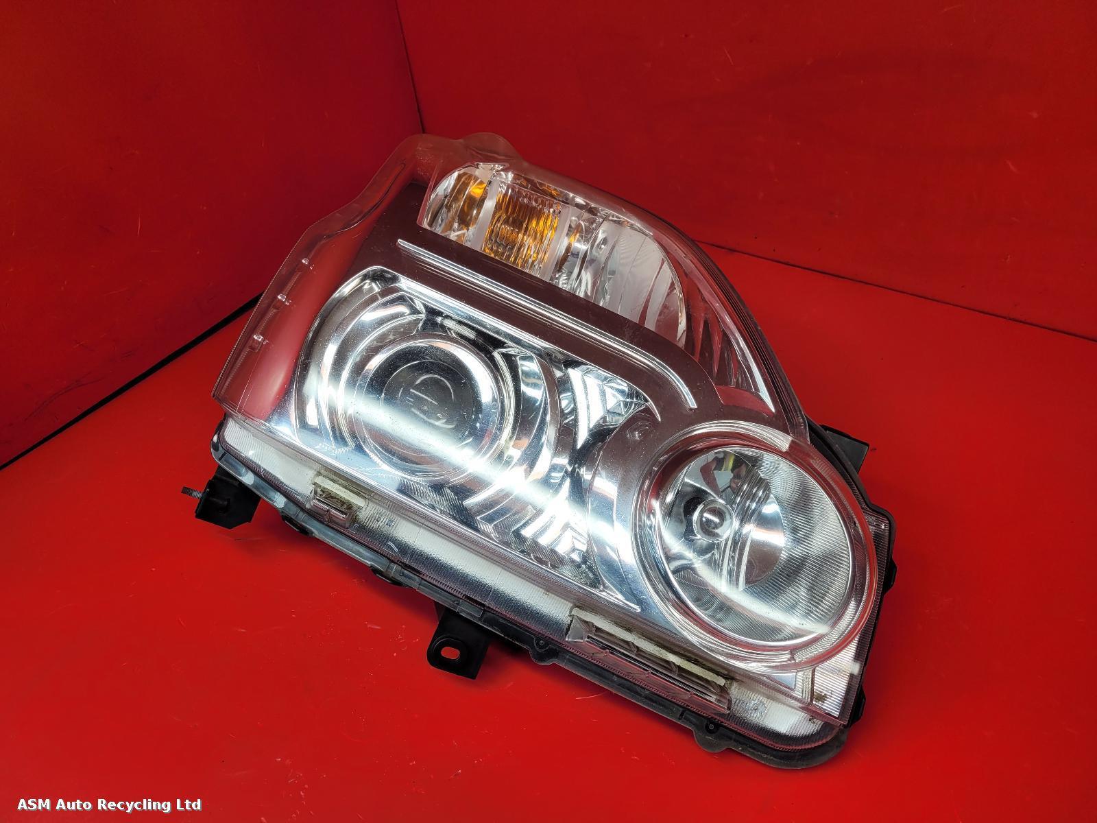 View Auto part R Headlamp Nissan X Trail 2010
