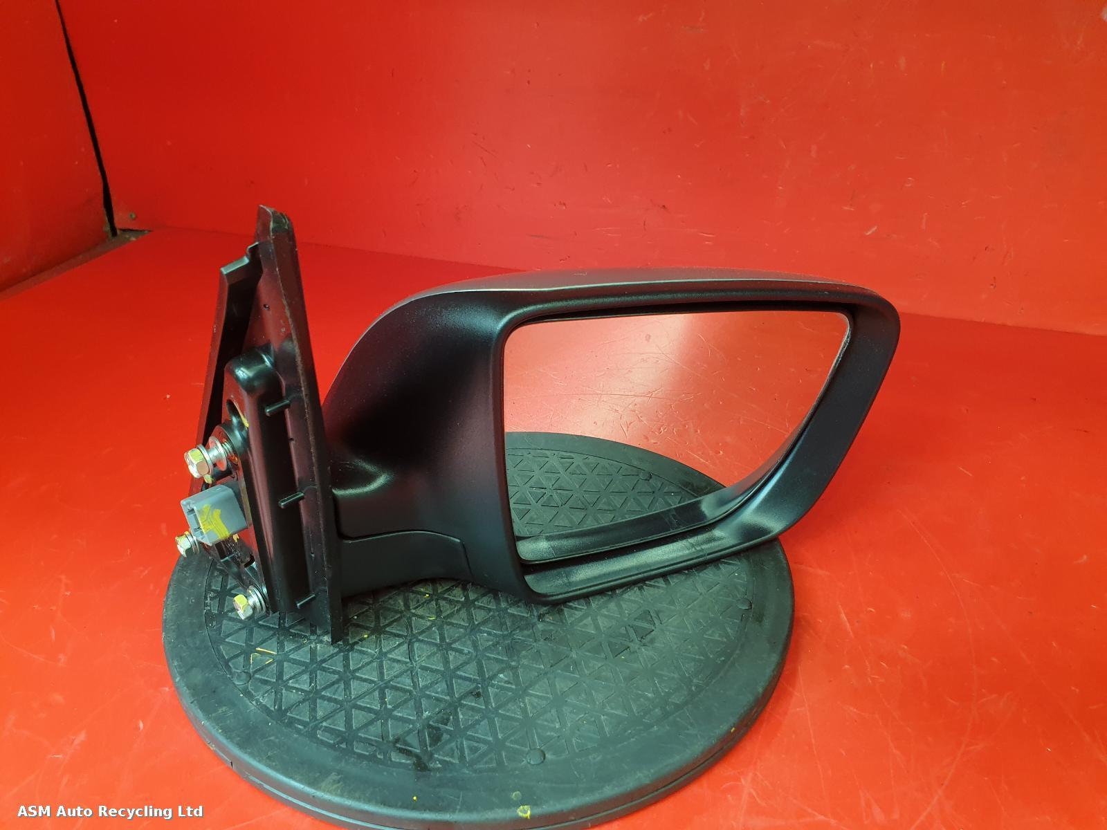 View Auto part R Door Mirror Kia Venga 2012