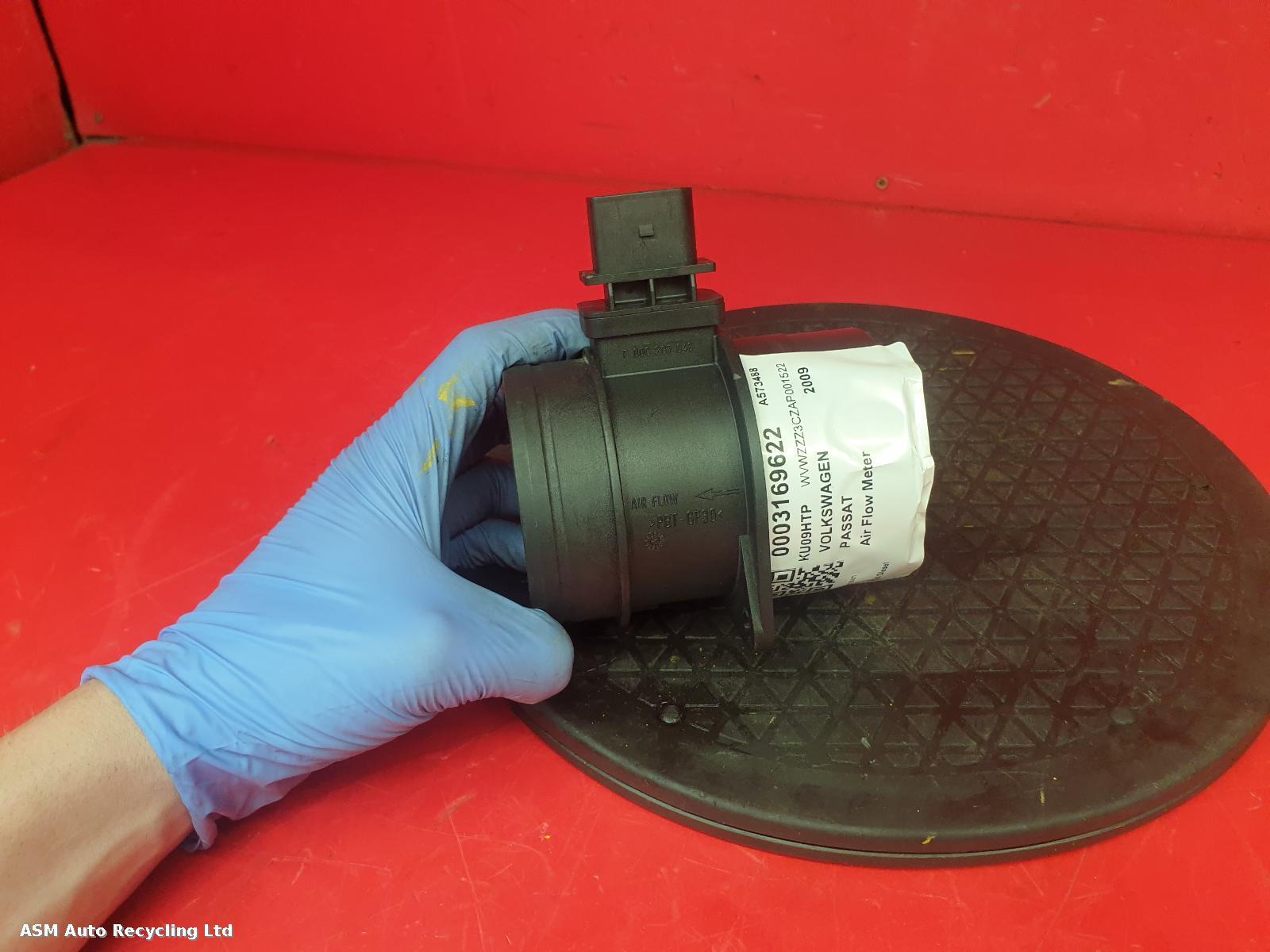 View Auto part Air Flow Meter Volkswagen Passat 2009