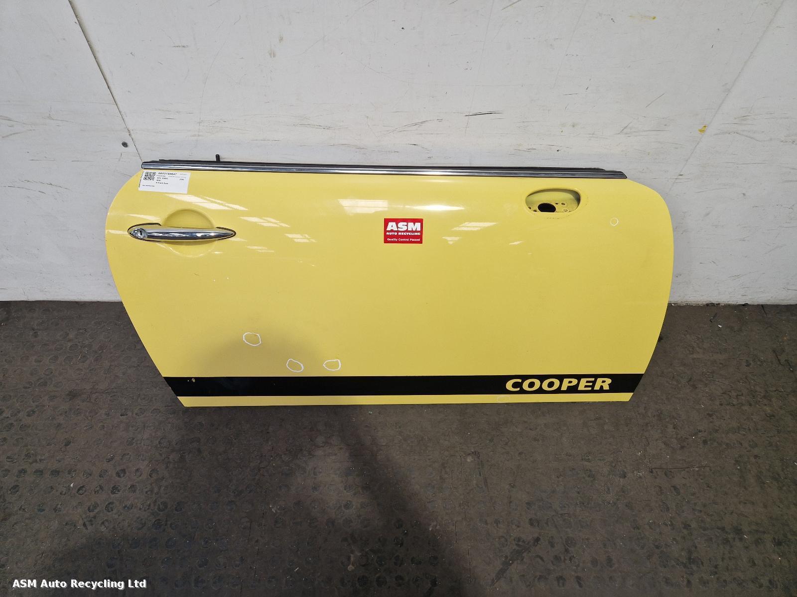 View Auto part R Front Door Mini (bmw) Mini 2002