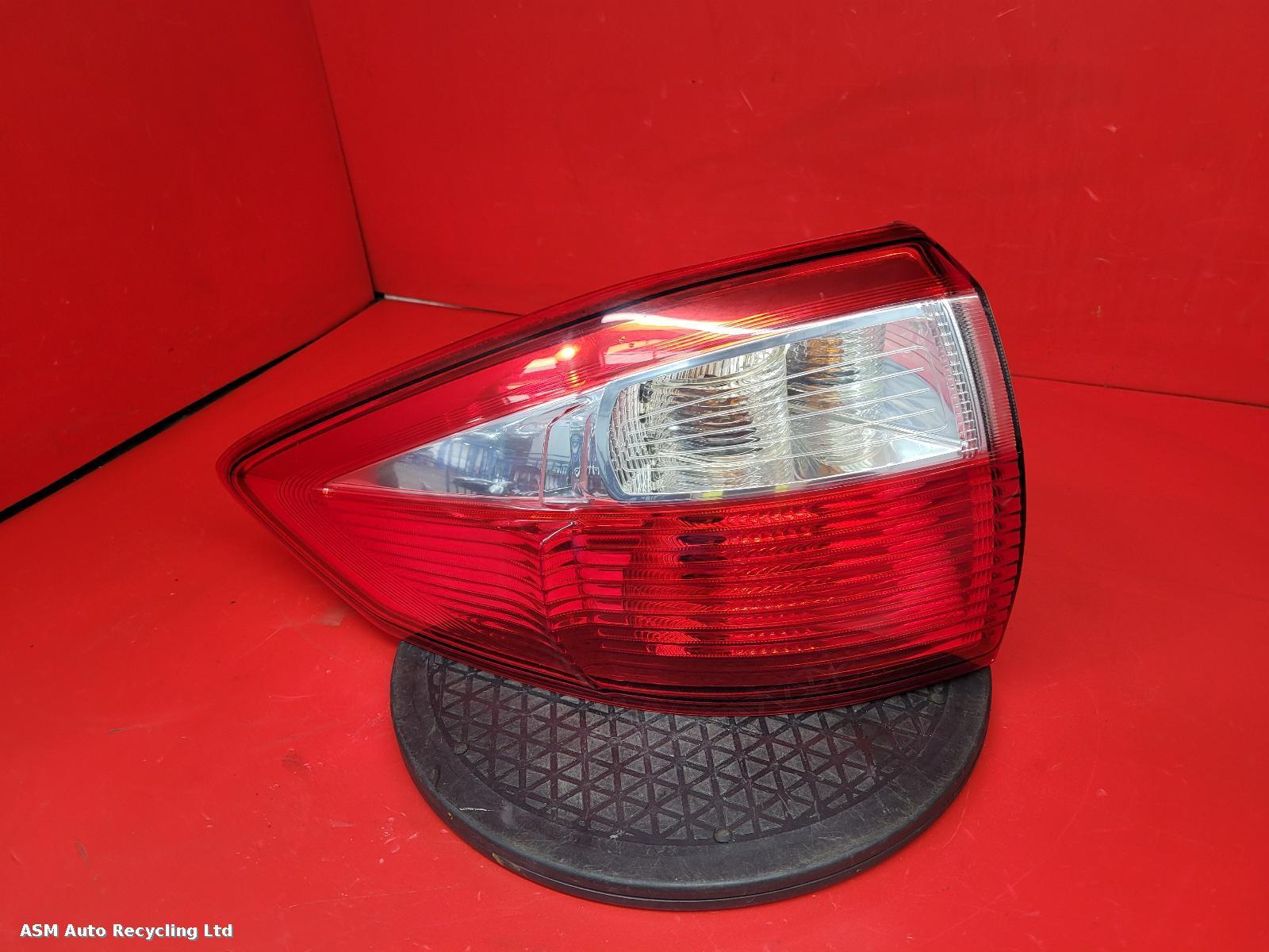 View Auto part L Taillight Ford Focus C Max 2012