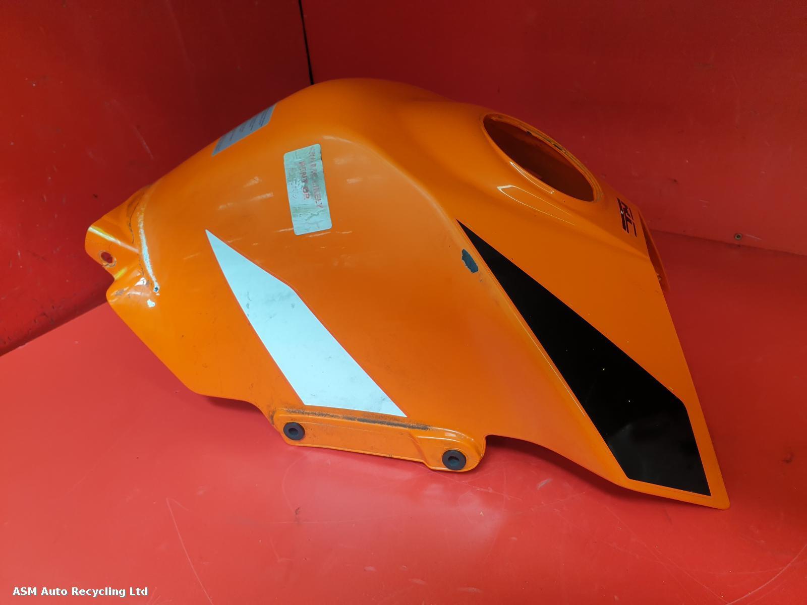 View Auto part Tank Trim Ktm Rc 125 2017