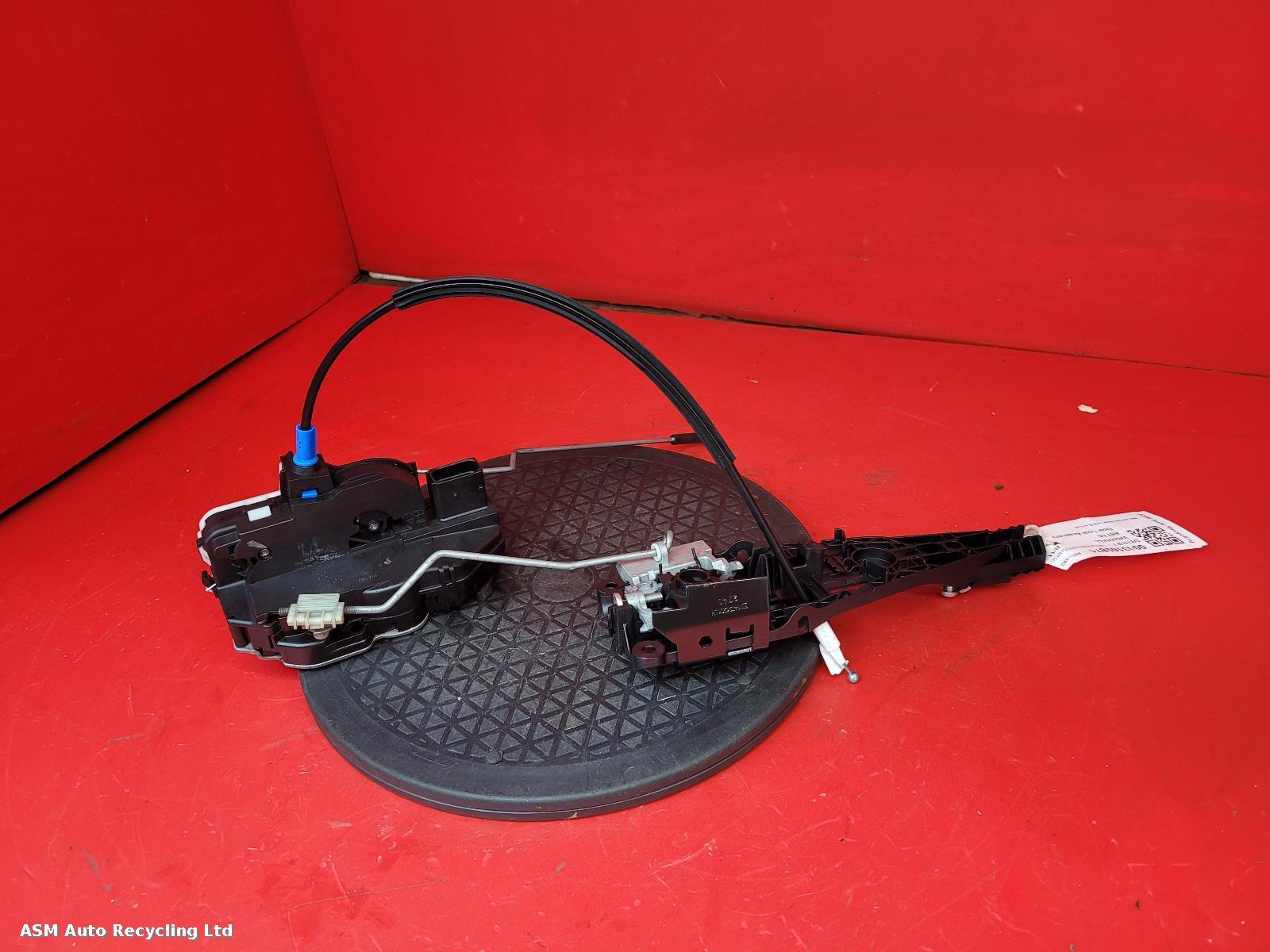 View Auto part Door Lock Assembly Vauxhall Astra 2011