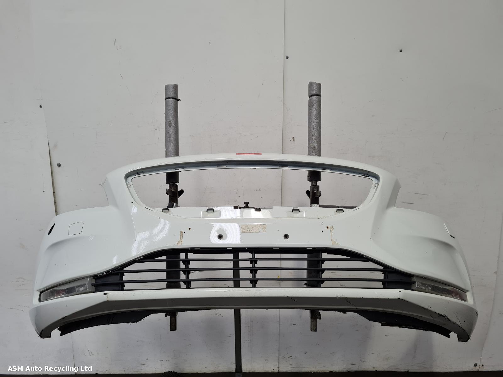 View Auto part Front Bumper Volvo V40 2015