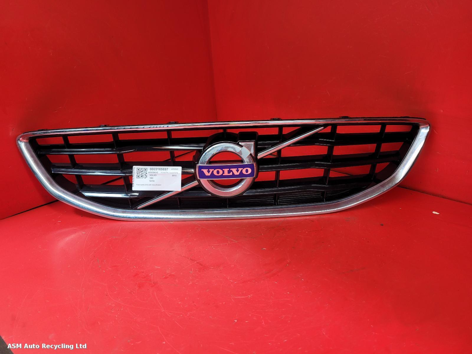 View Auto part Grille Volvo V40 2015