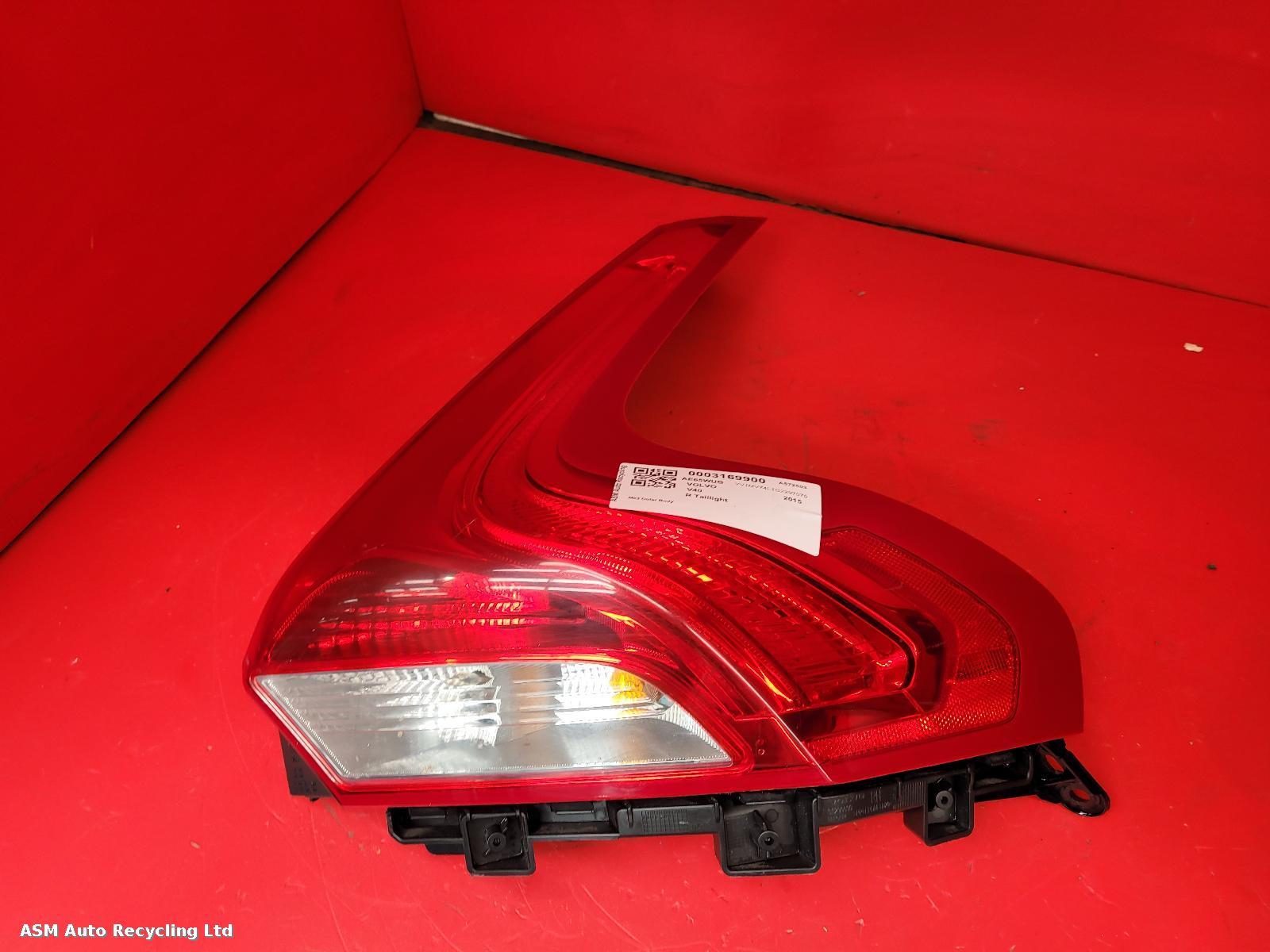 View Auto part R Taillight Volvo V40 2015