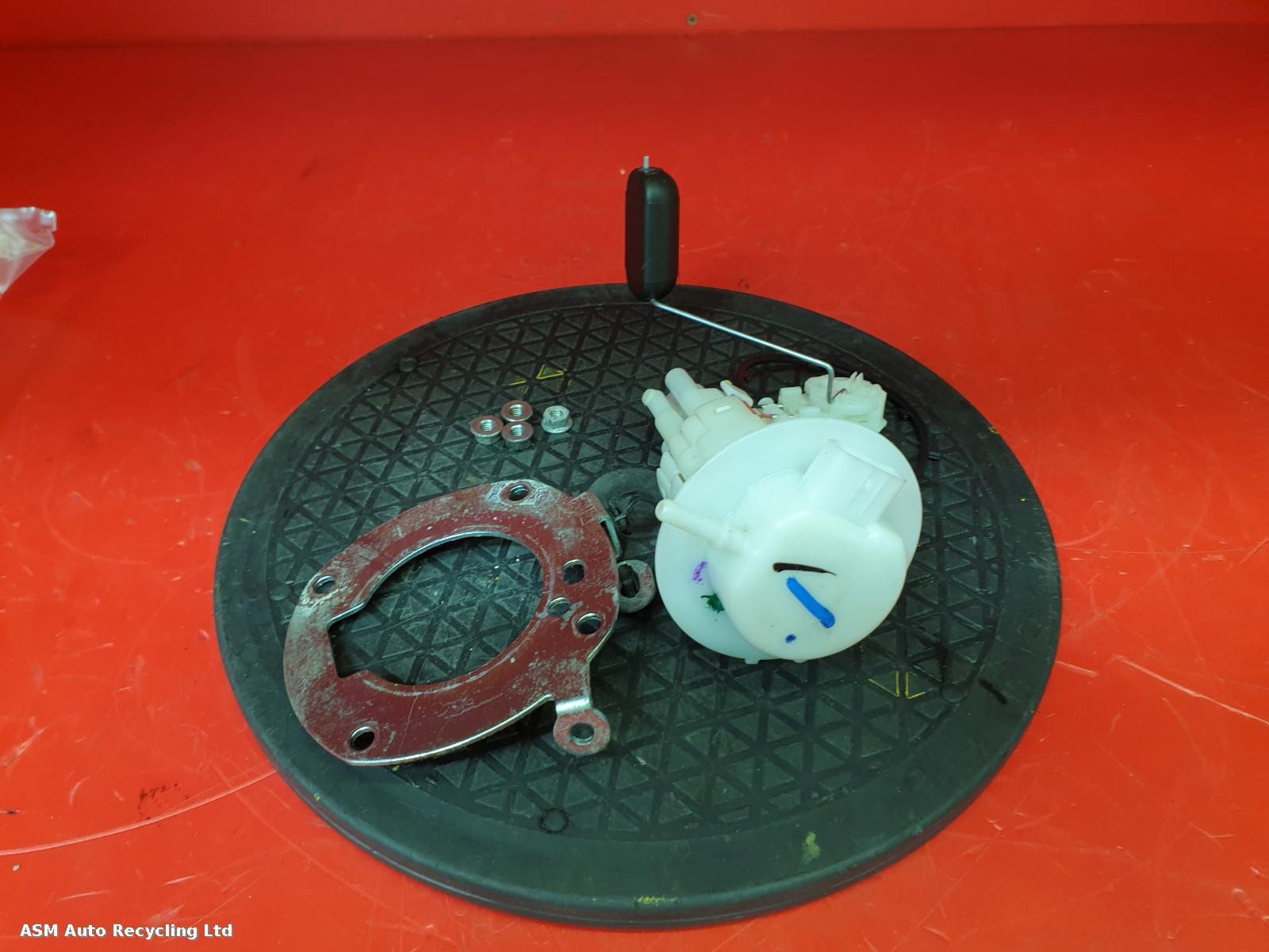 View Auto part Fuel Pump Honda Cb125r 2020