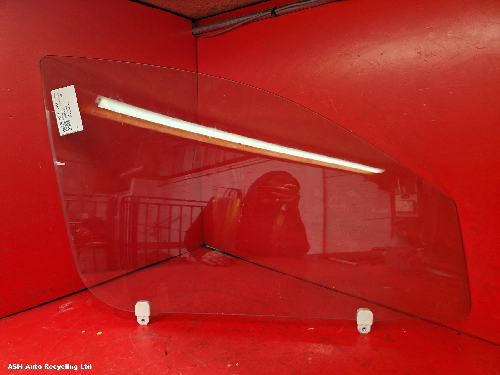 View Auto part RF Door Window Mitsubishi Outlander 2009