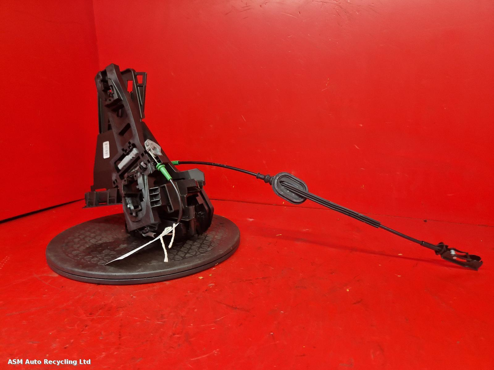 View Auto part Door Lock Assembly Ford Fiesta 2011