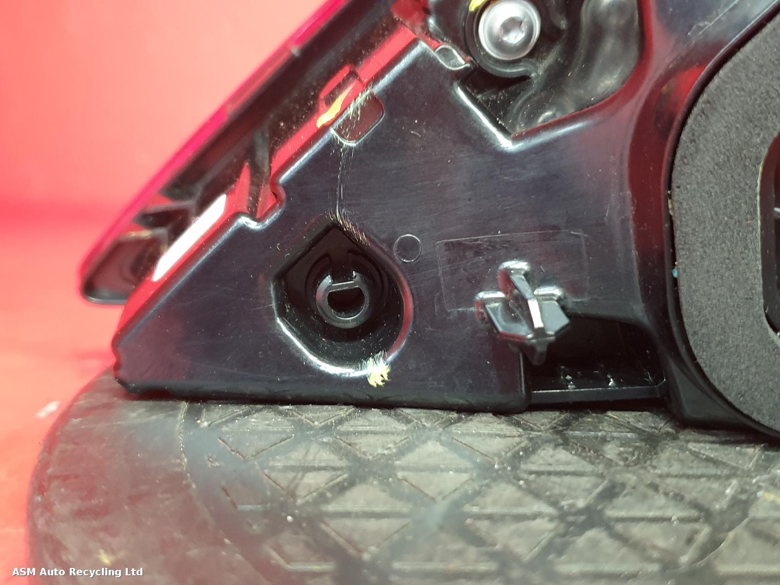 View Auto part R Taillight Vauxhall Grandland X 2019