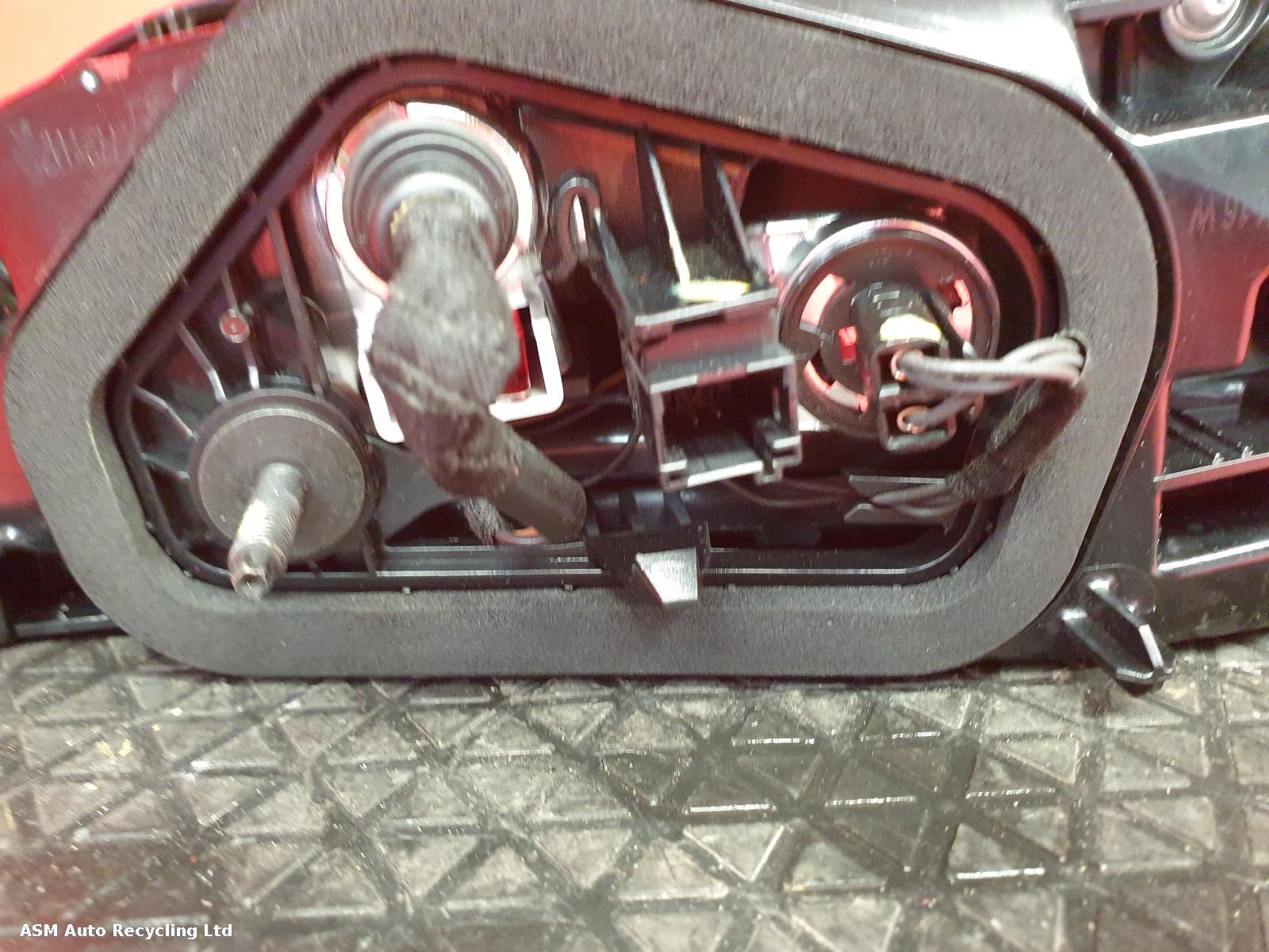 View Auto part R Taillight Vauxhall Grandland X 2019