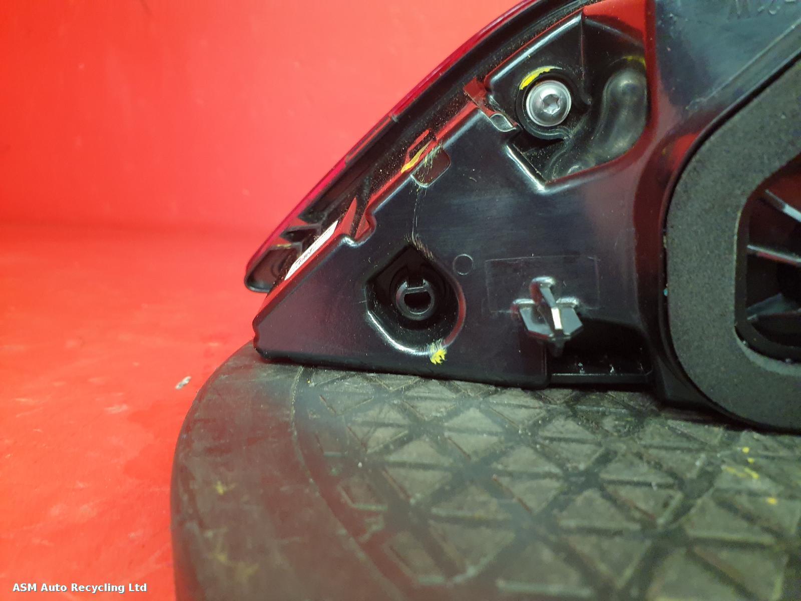 View Auto part R Taillight Vauxhall Grandland X 2019