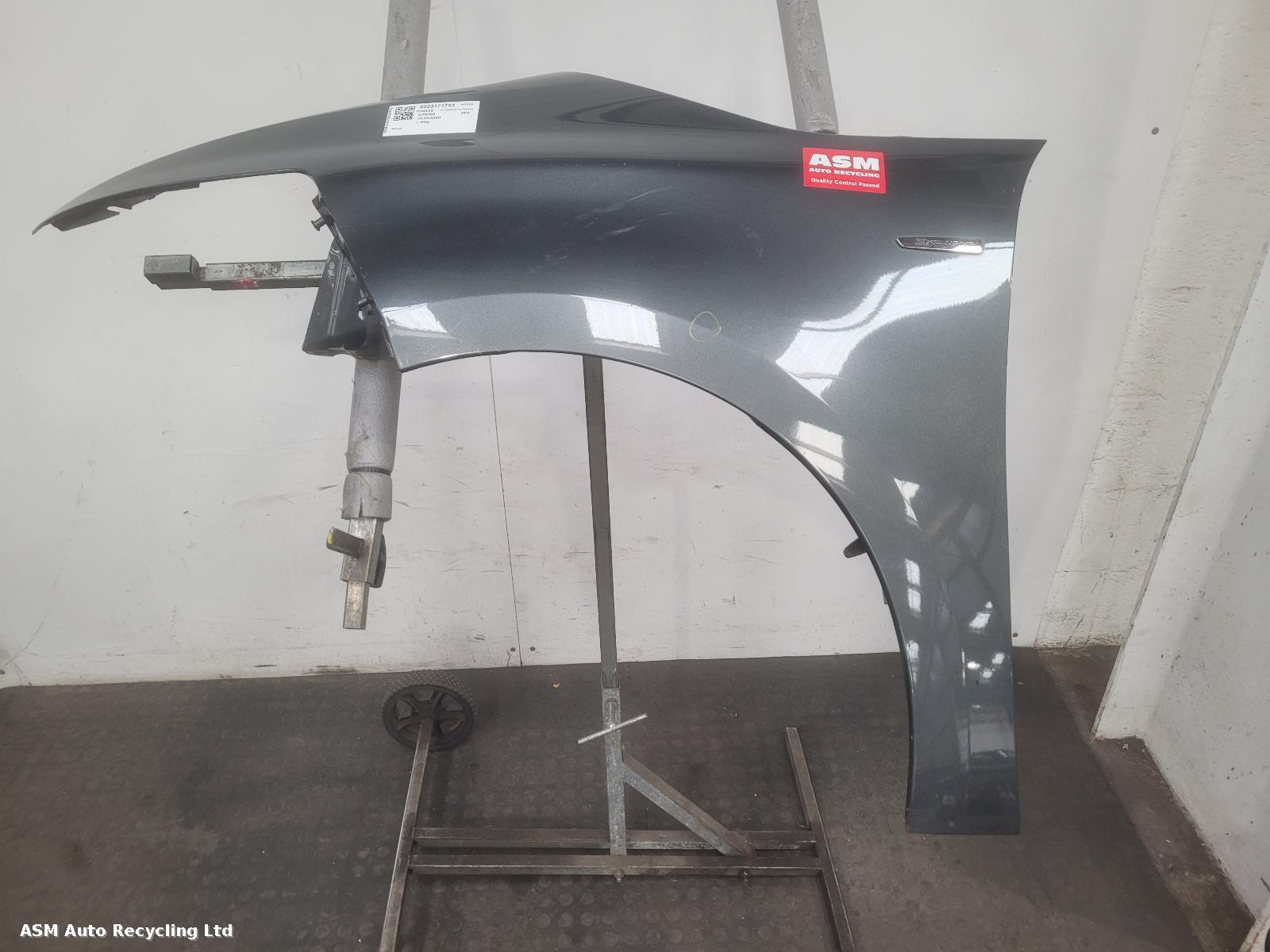 View Auto part L Wing Citroen C4 Picasso 2016
