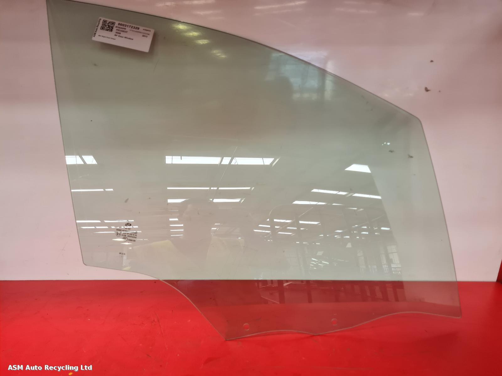 View Auto part RF Door Window Peugeot 2008 2013