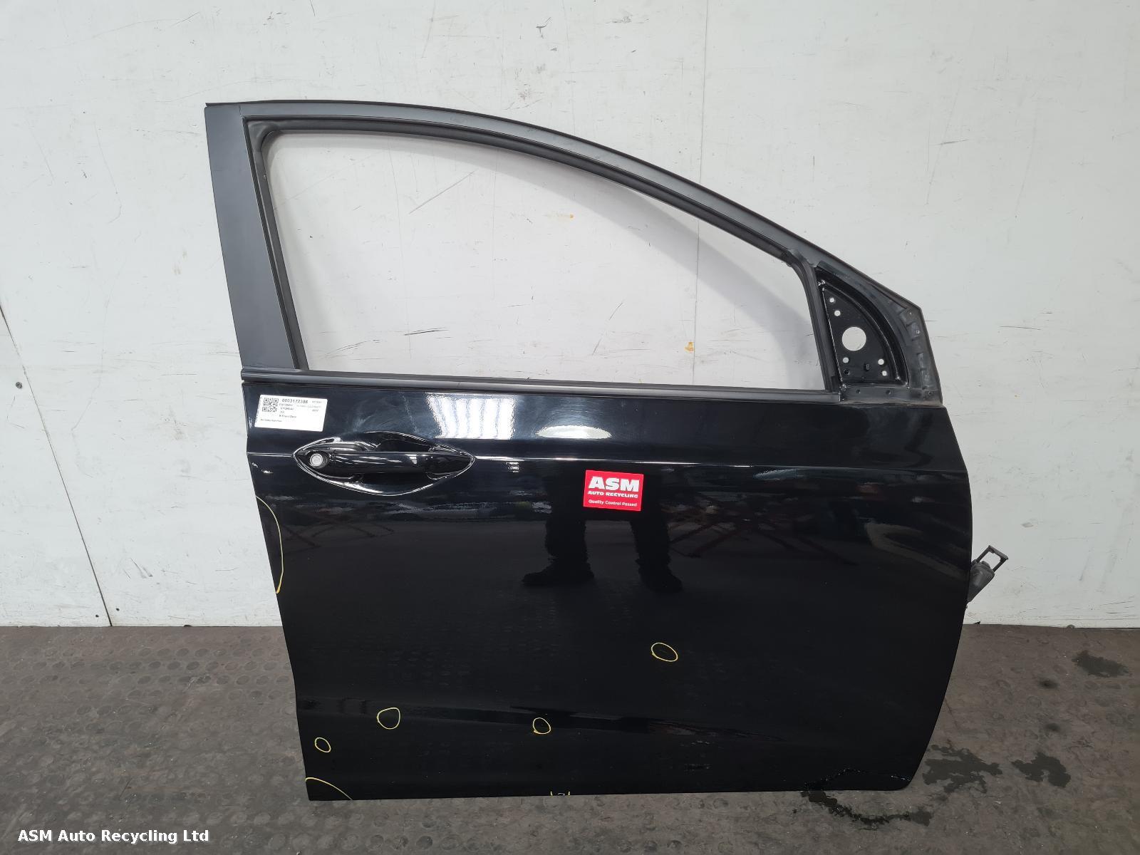 View Auto part R Front Door Hyundai I10 2017