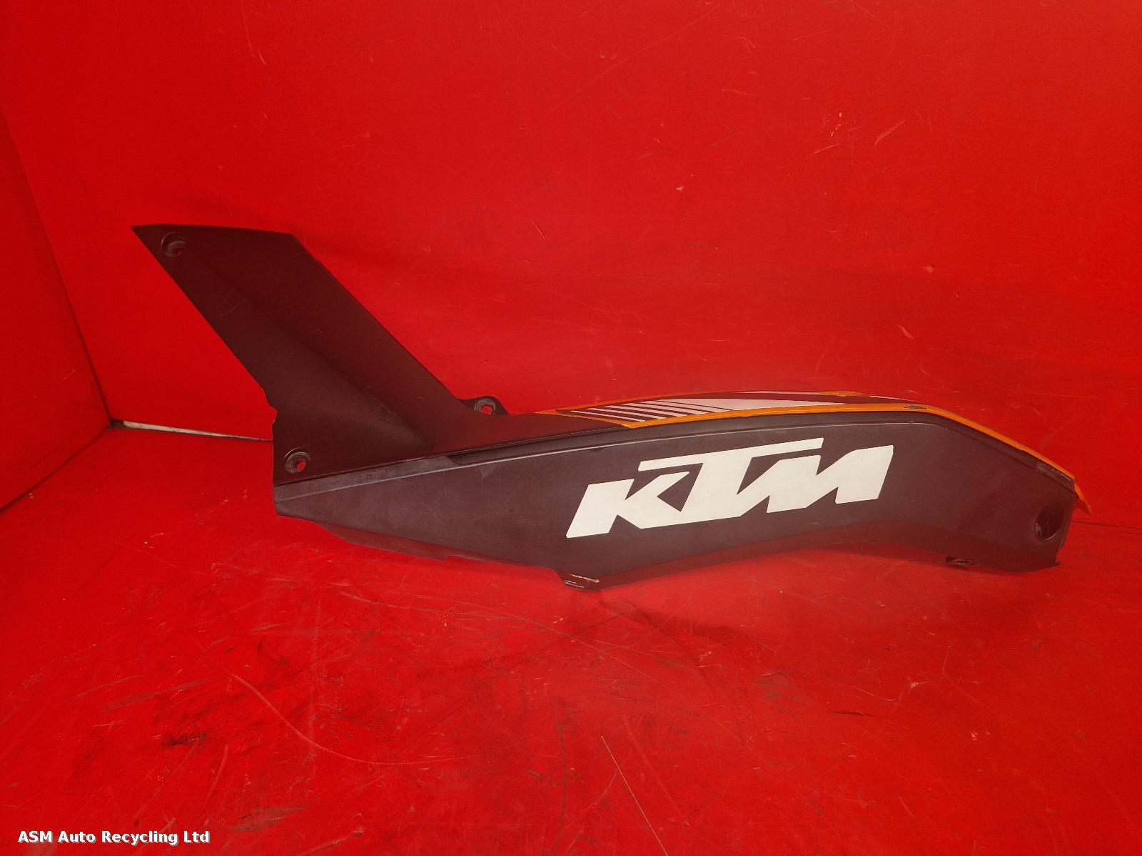 View Auto part Seat Cowl Ktm 125 Duke 2011