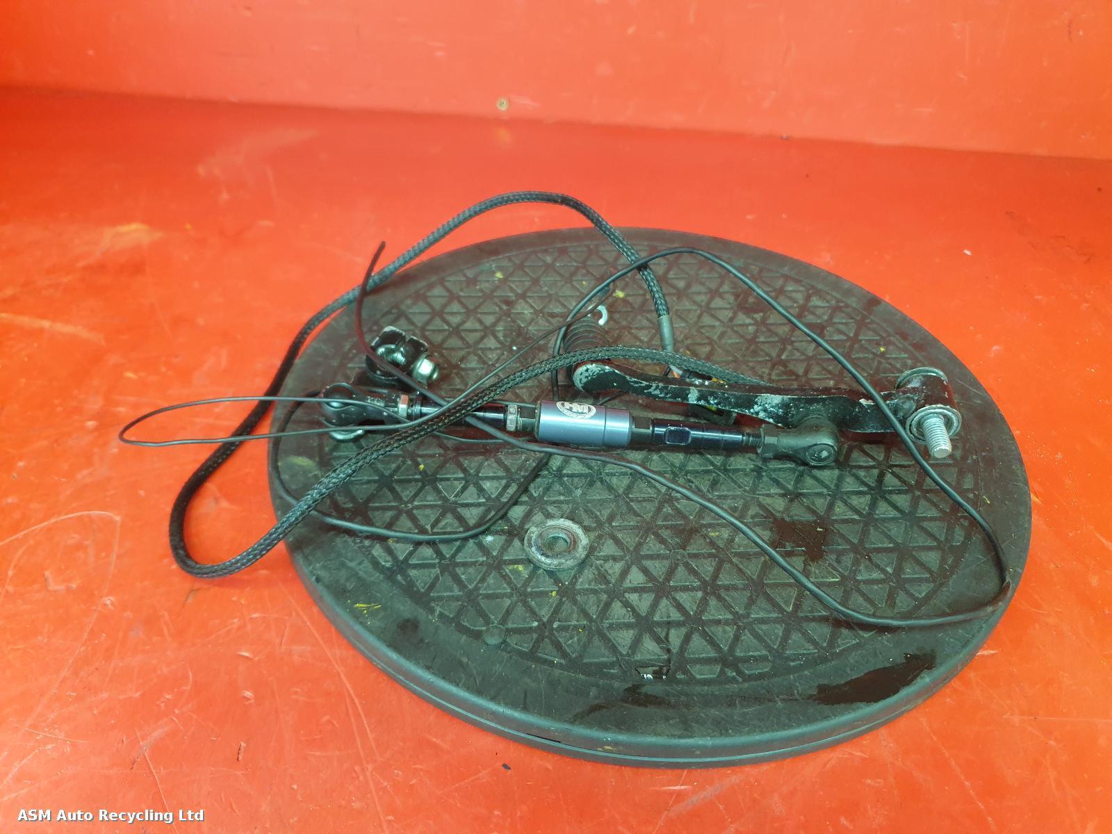 View Auto part Gear Linkage Yamaha Xt 1200 Super Tenere 2016