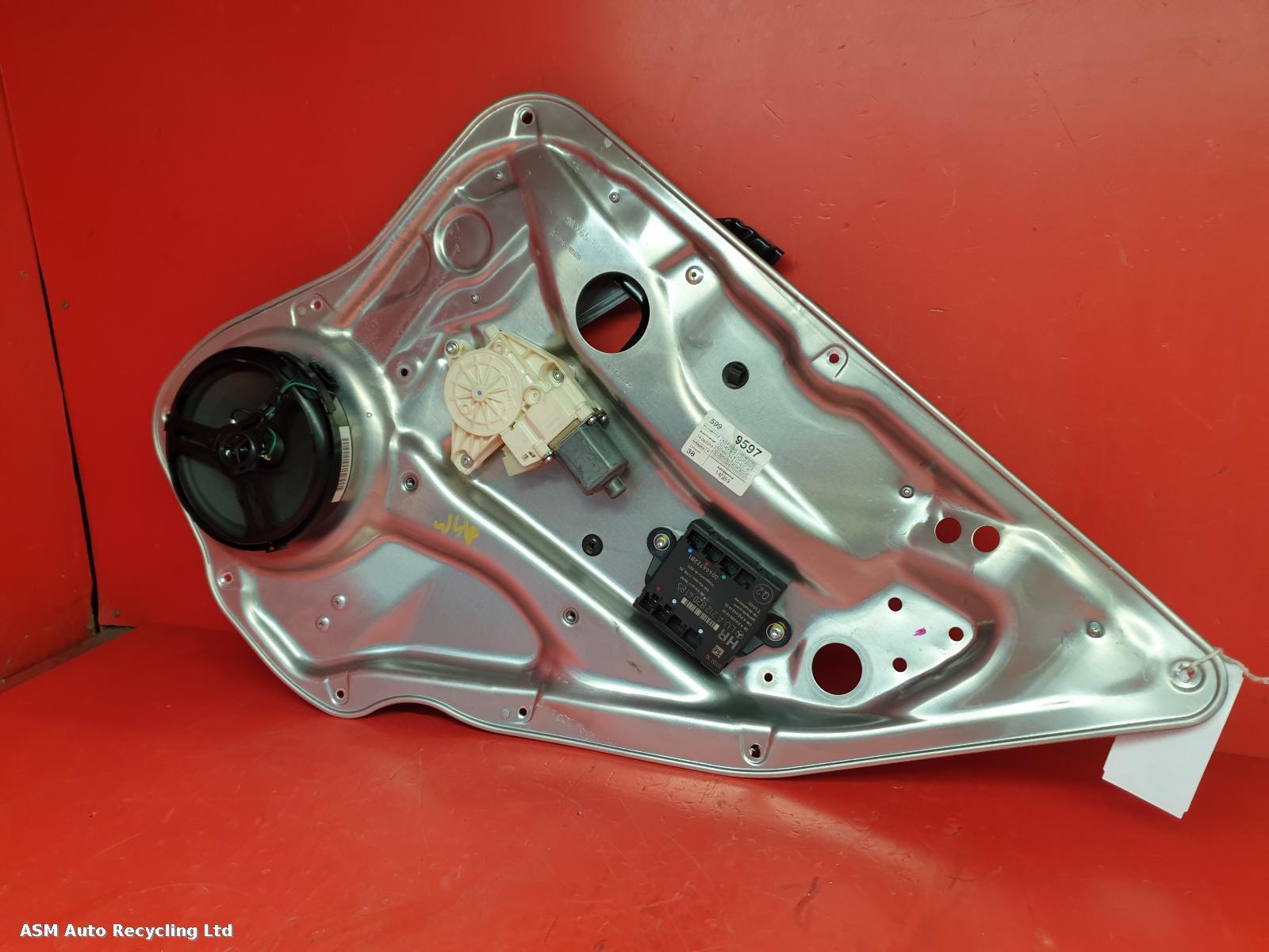View Auto part RR Window Regulator Mercedes C Class 2010