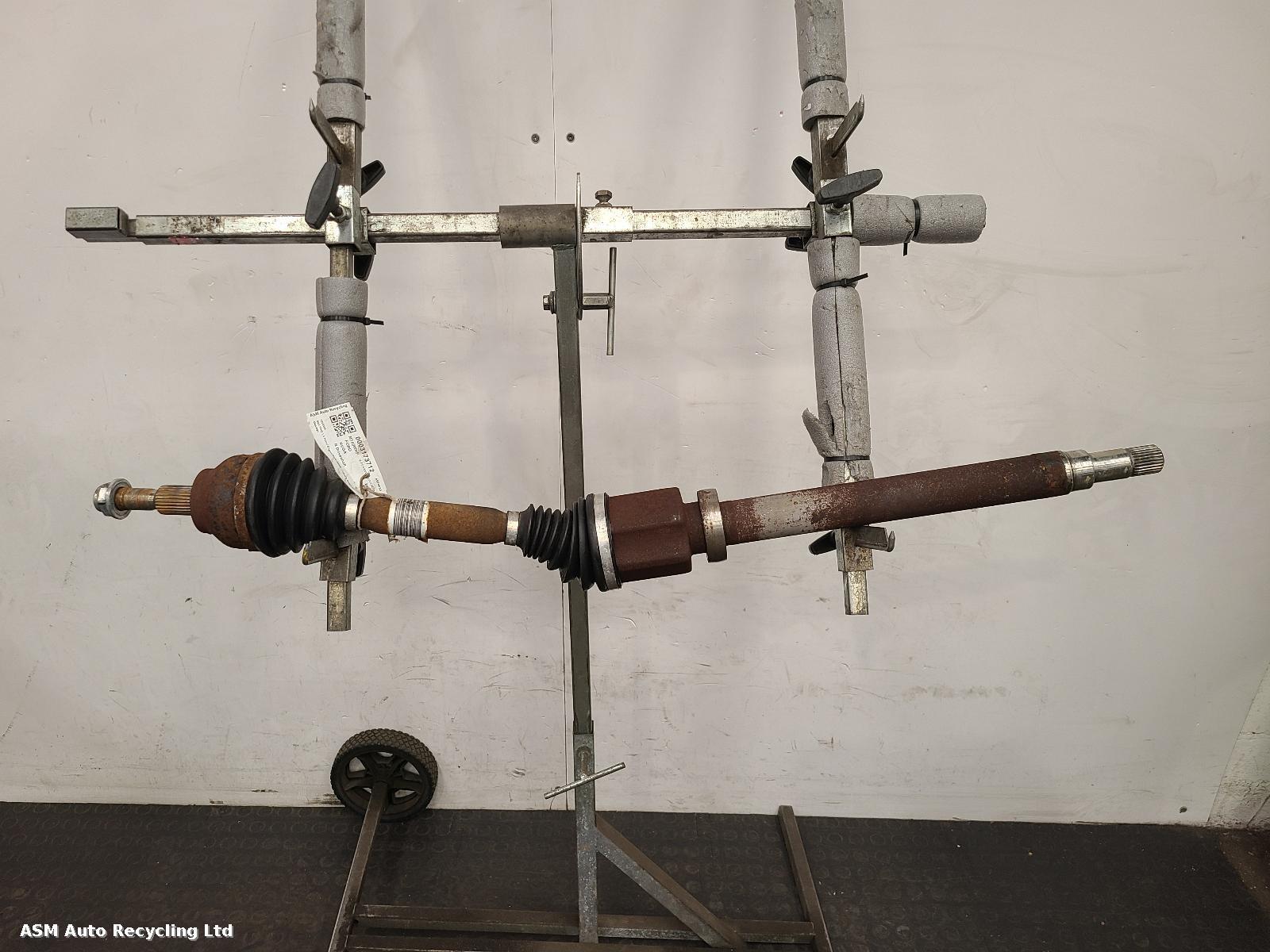 View Auto part Right Driveshaft Ford Kuga 2019
