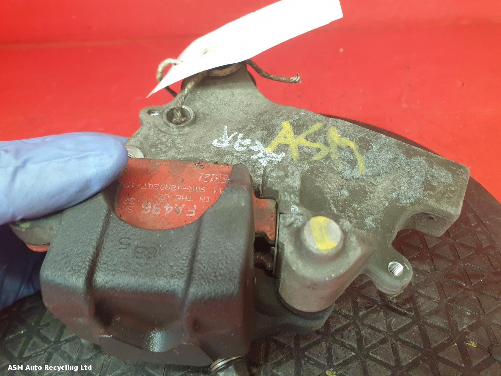 View Auto part Caliper Honda Cb650f 2018