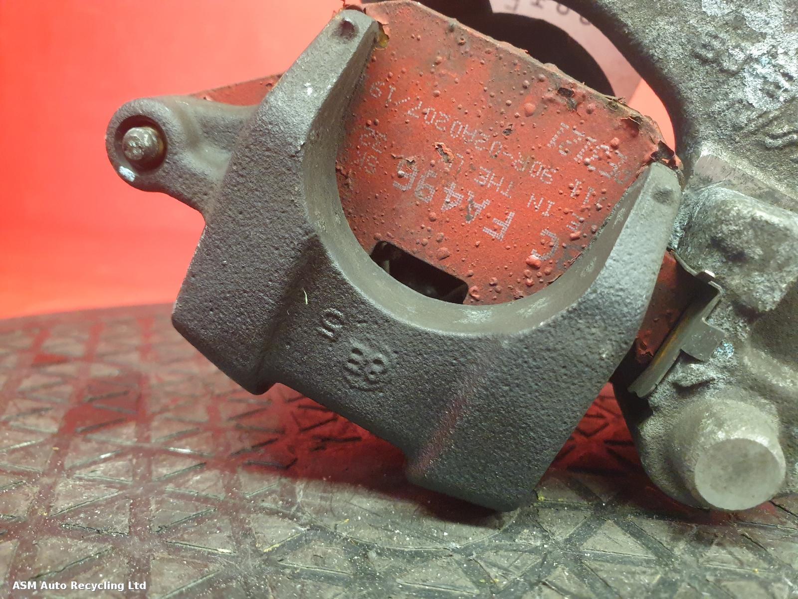 View Auto part Caliper Honda Cb650f 2018