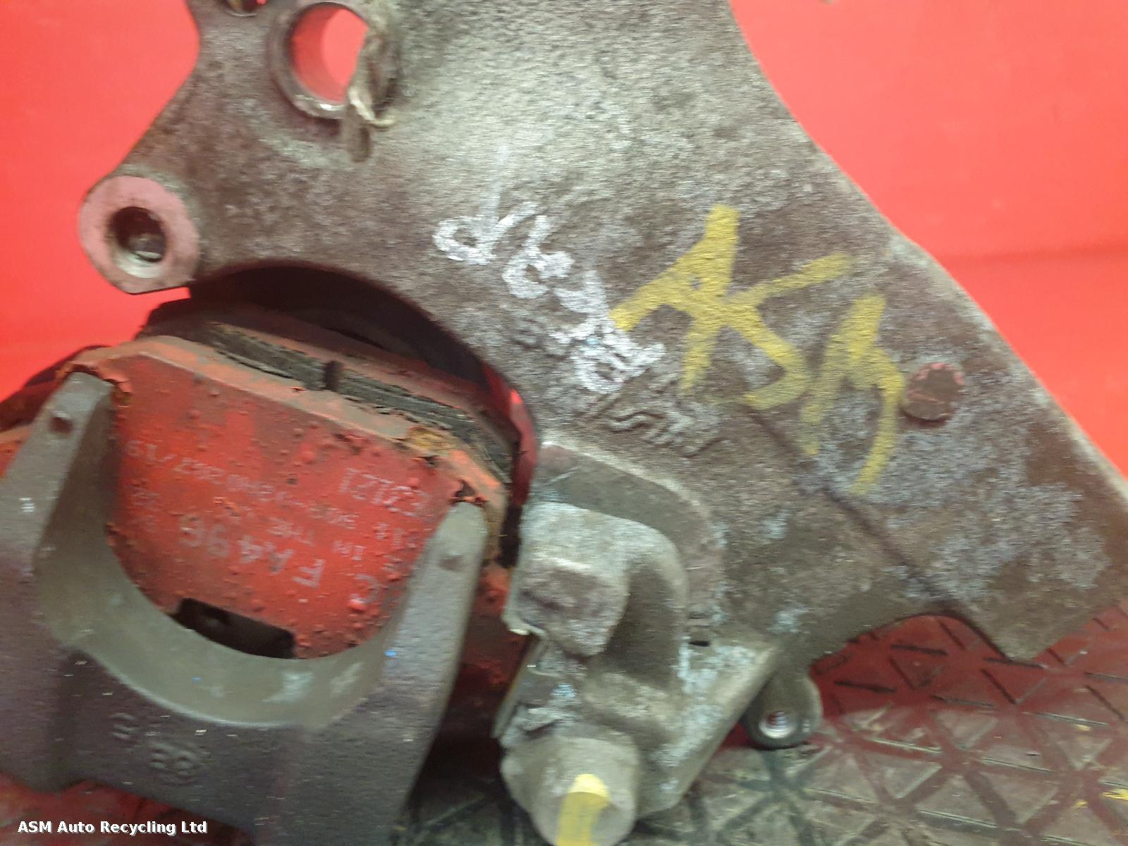 View Auto part Caliper Honda Cb650f 2018