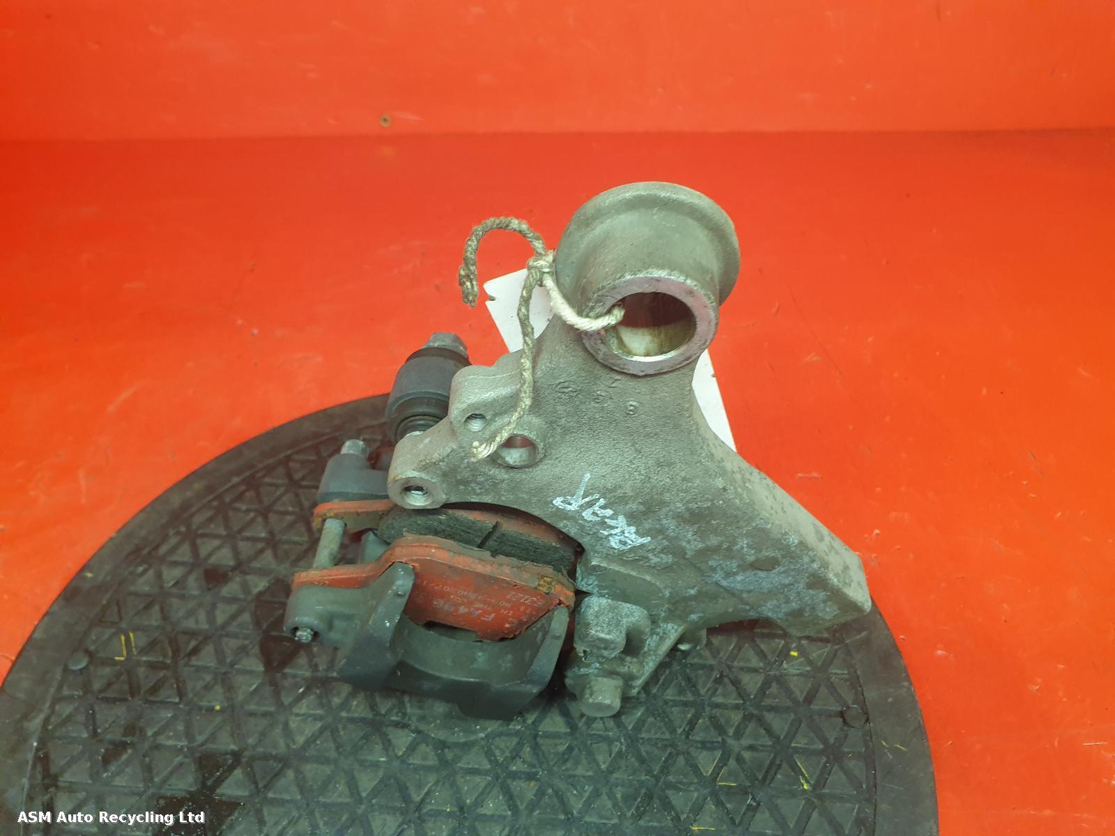 View Auto part Caliper Honda Cb650f 2018