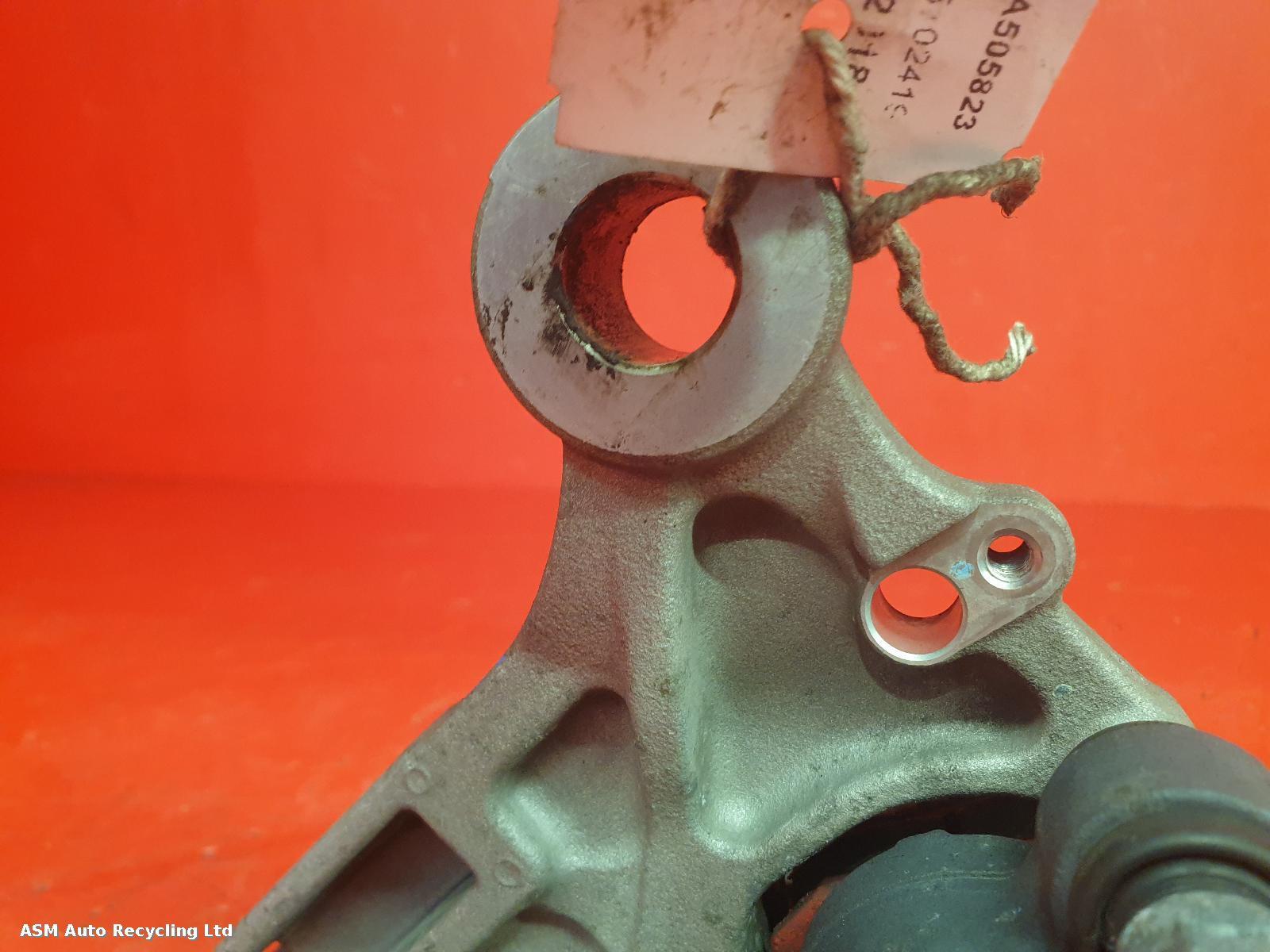 View Auto part Caliper Honda Cb650f 2018