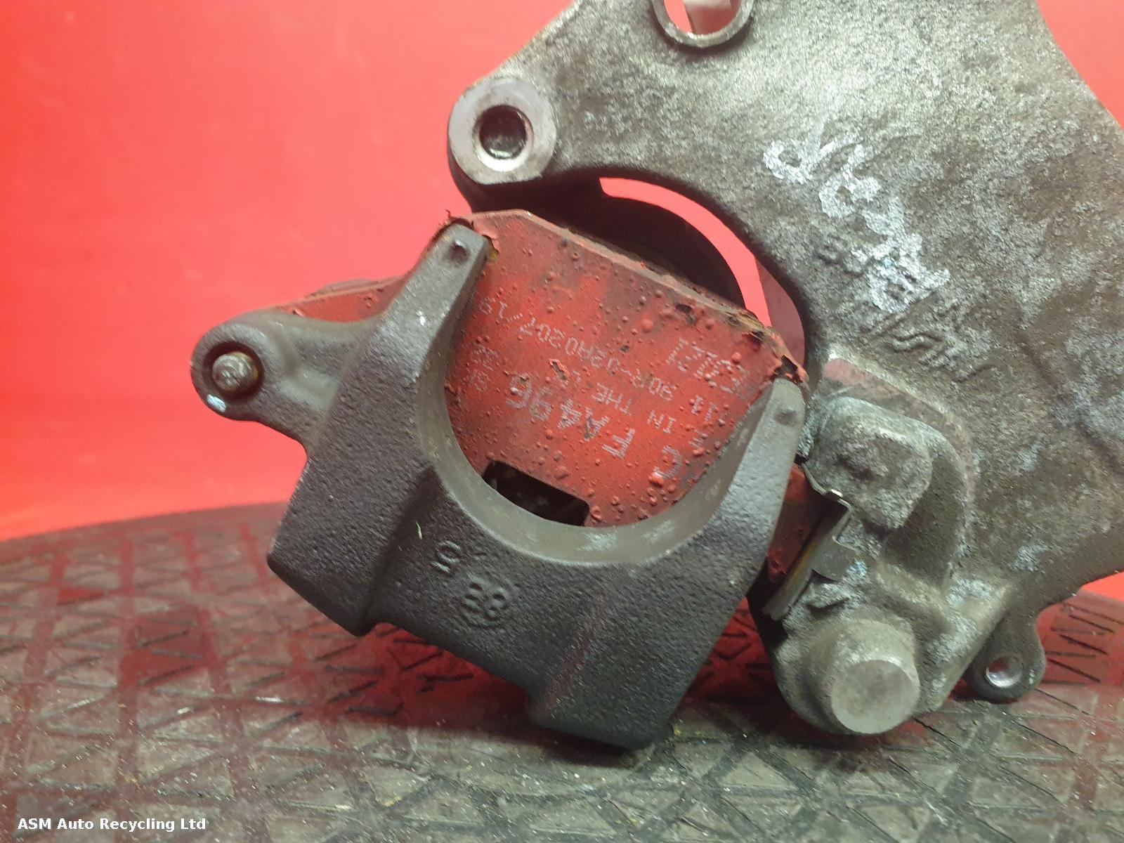 View Auto part Caliper Honda Cb650f 2018