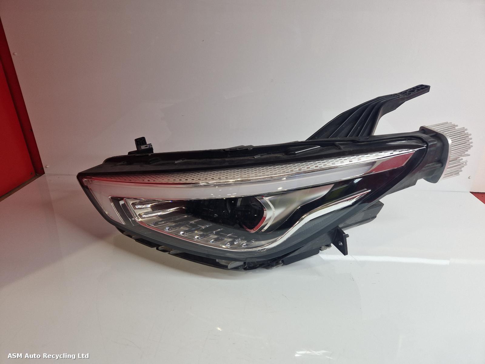 View Auto part L Headlamp Mg Zs 2022