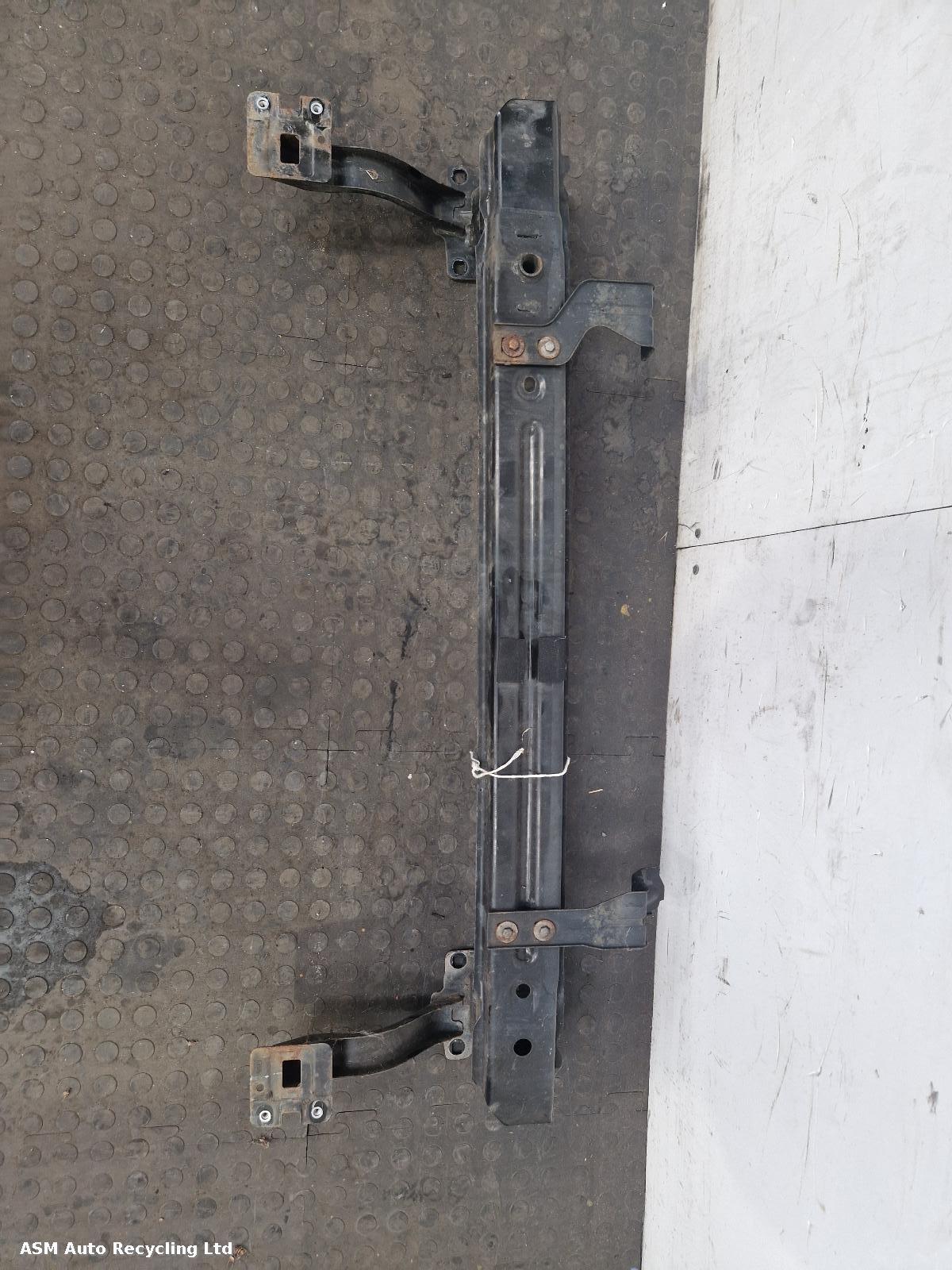 View Auto part Front Bumper Reinforcement Citroen C3 2015