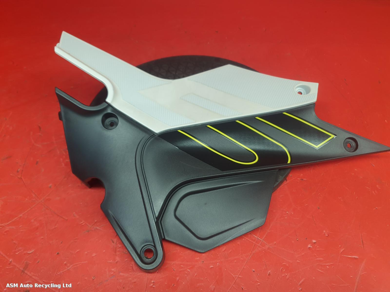 View Auto part Side Panel Right Benelli Leoncino 125 E5 2022
