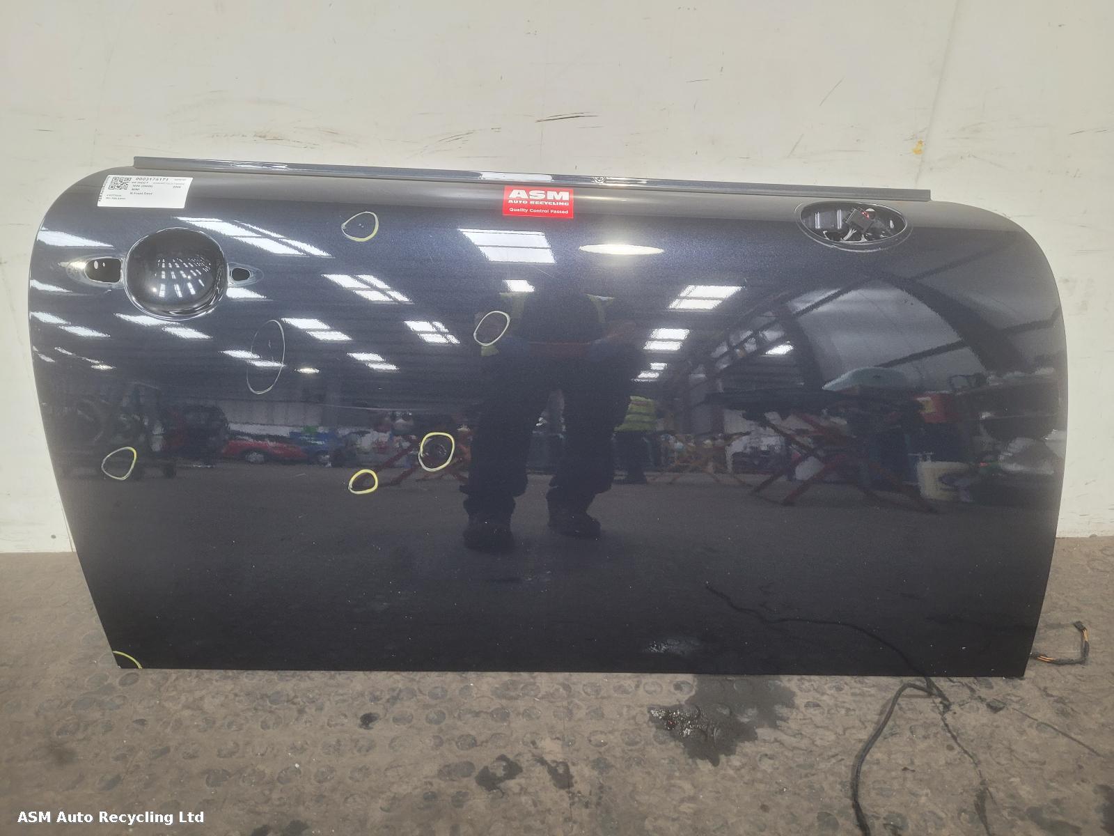 View Auto part R Front Door Mini (bmw) Mini 2008