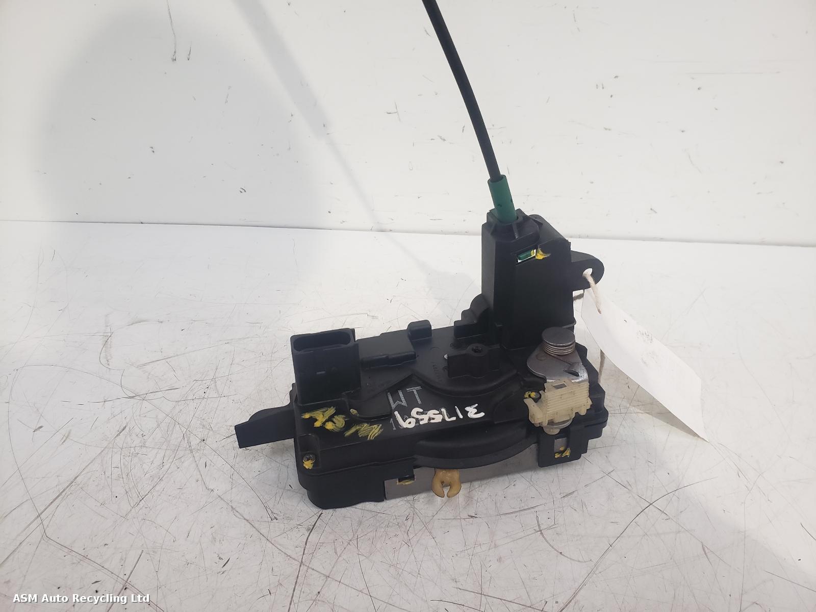 View Auto part Door Lock Assembly Vauxhall Zafira 2011