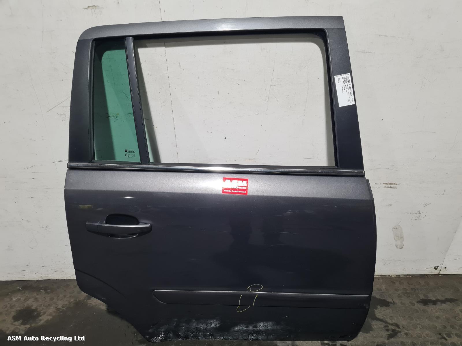 View Auto part R Rear Door Vauxhall Zafira 2011
