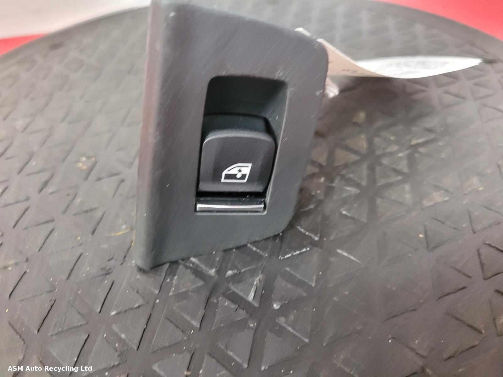 View Auto part Elect. Window Switch Bmw 5 Series 2017